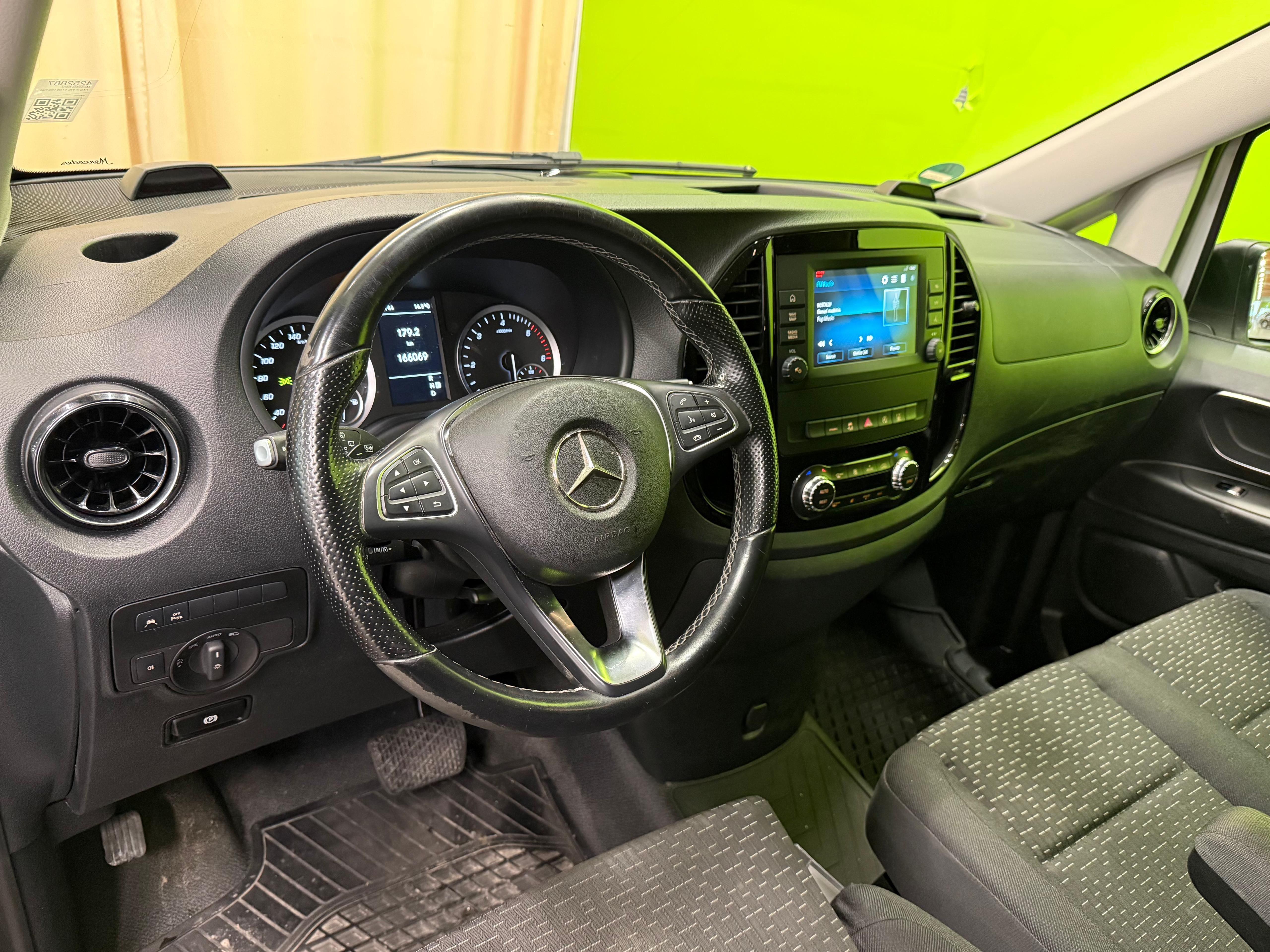 Mercedes-Benz Vito 2023, bild 7/24