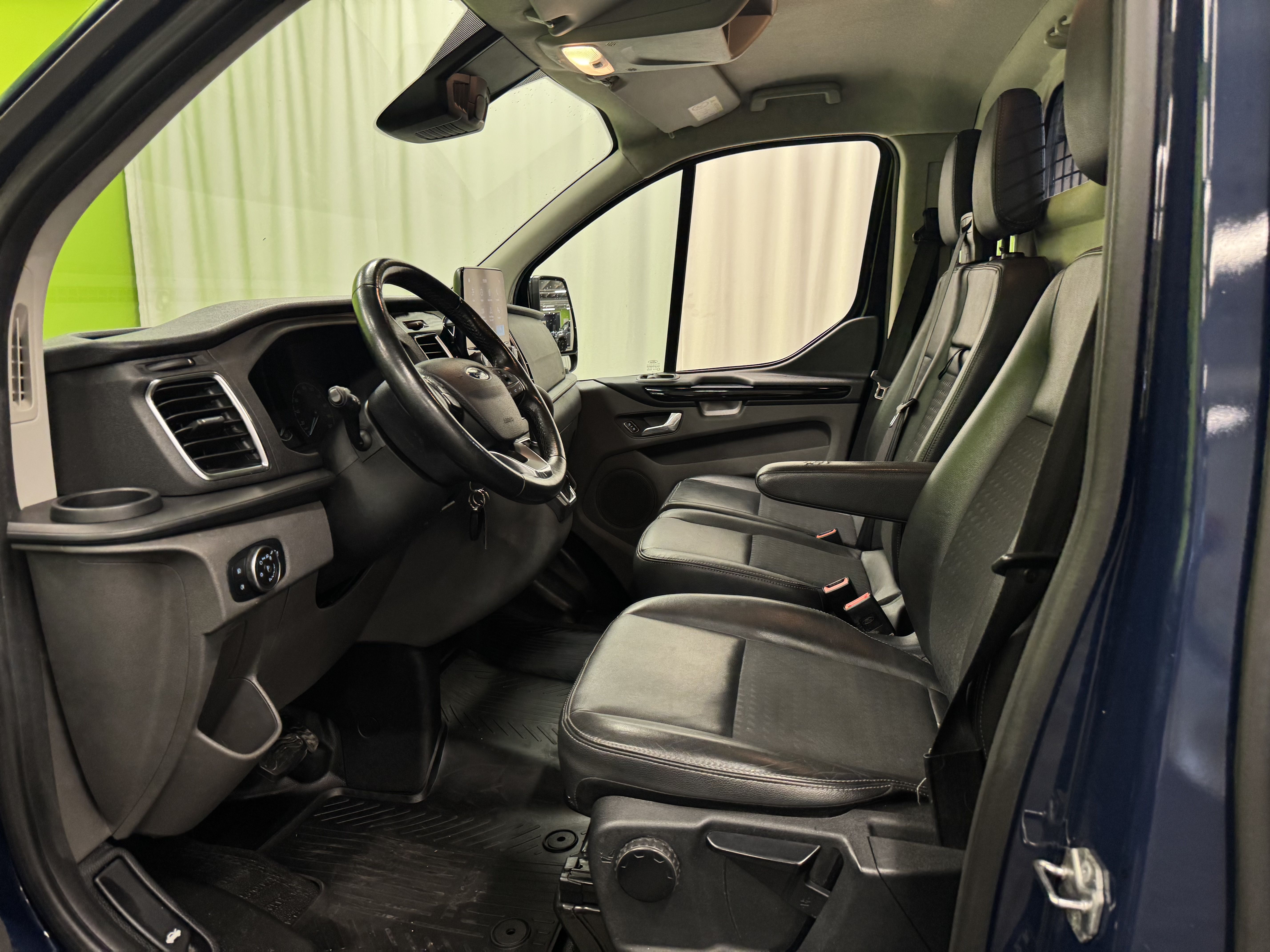 Ford Transit Custom 2019, bild 6/20