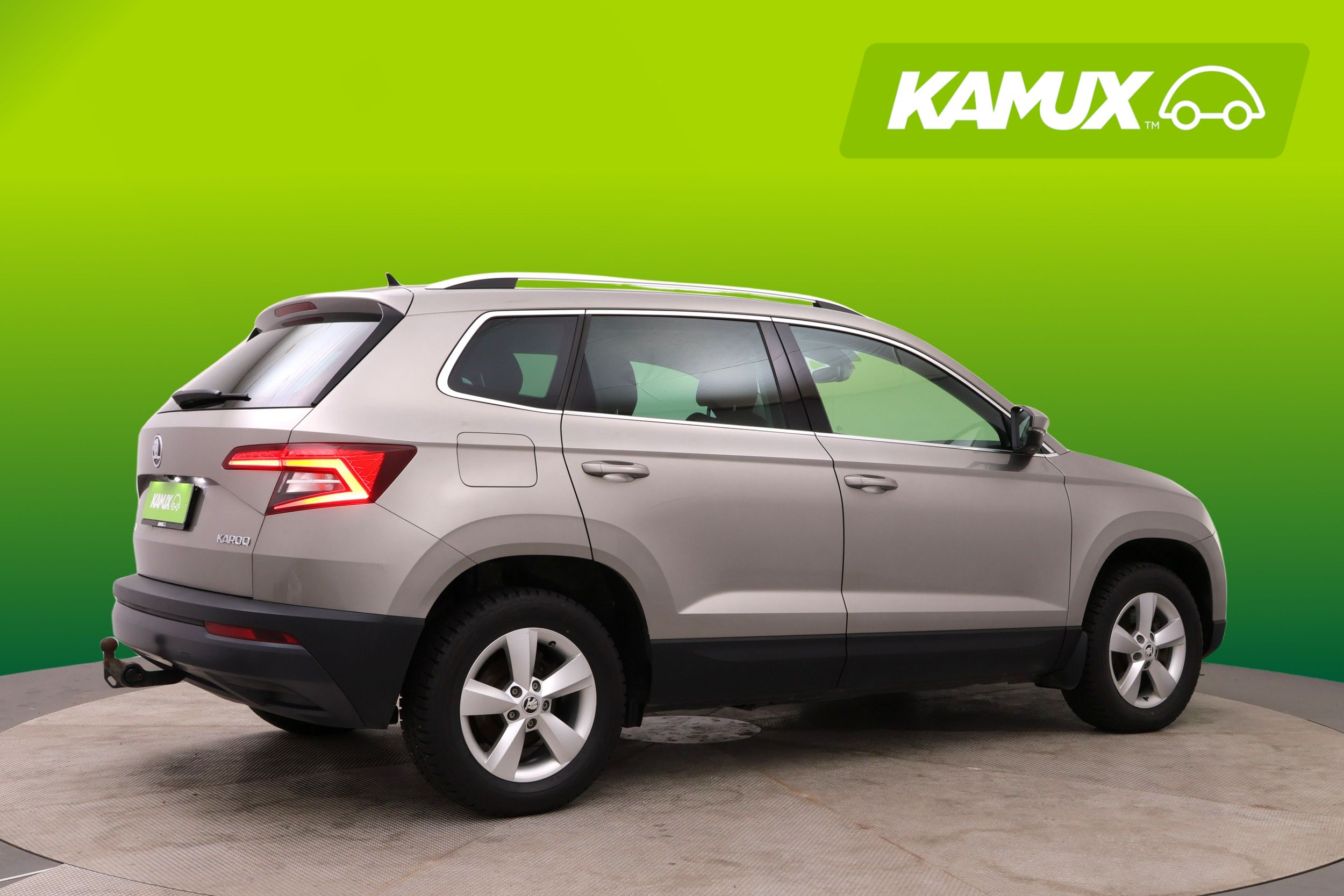 Skoda Karoq 1,0 TSI Style DSG Autom. 2018, bild 2/24