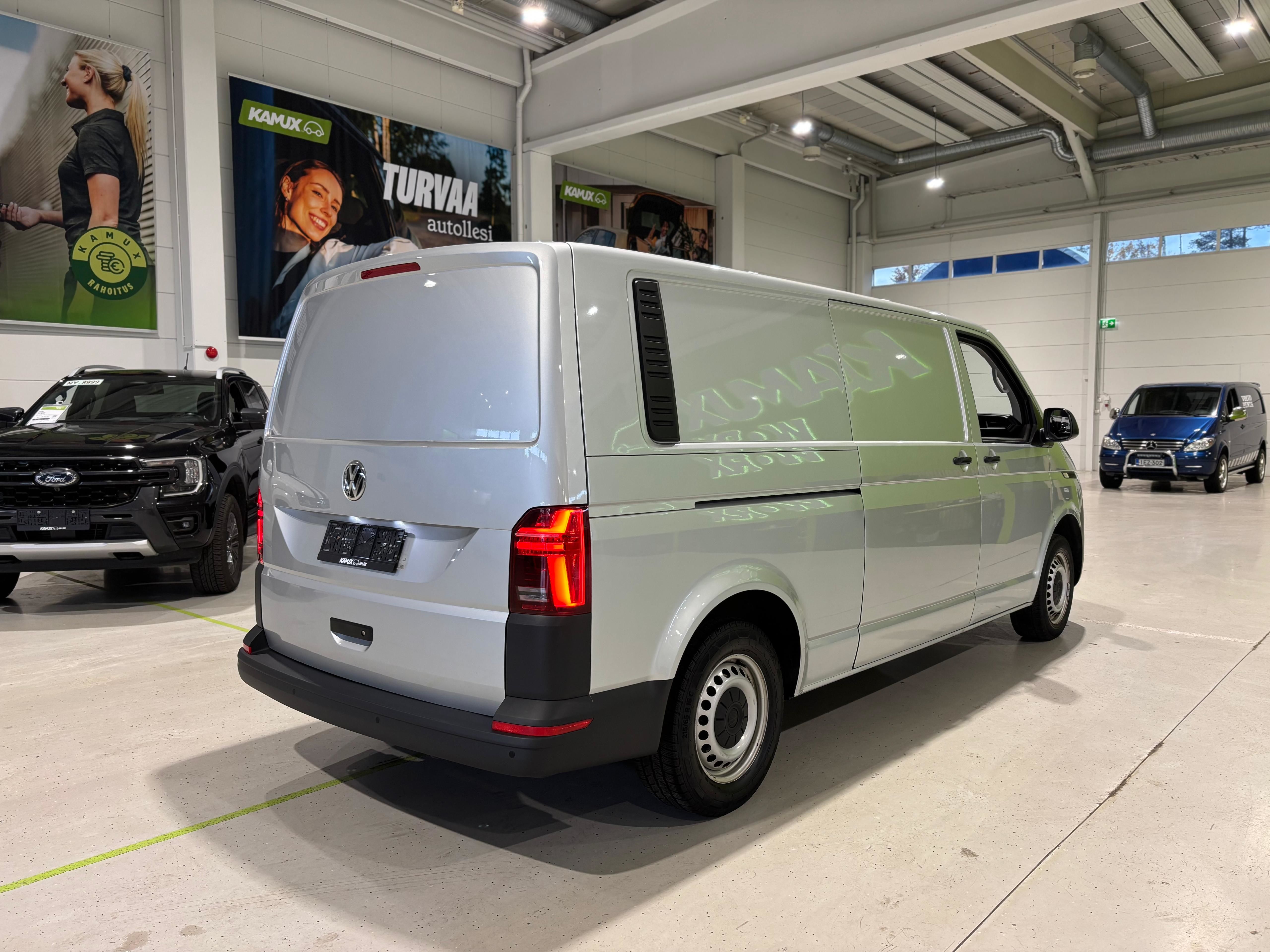 Volkswagen Transporter 2021, kuva 4/9
