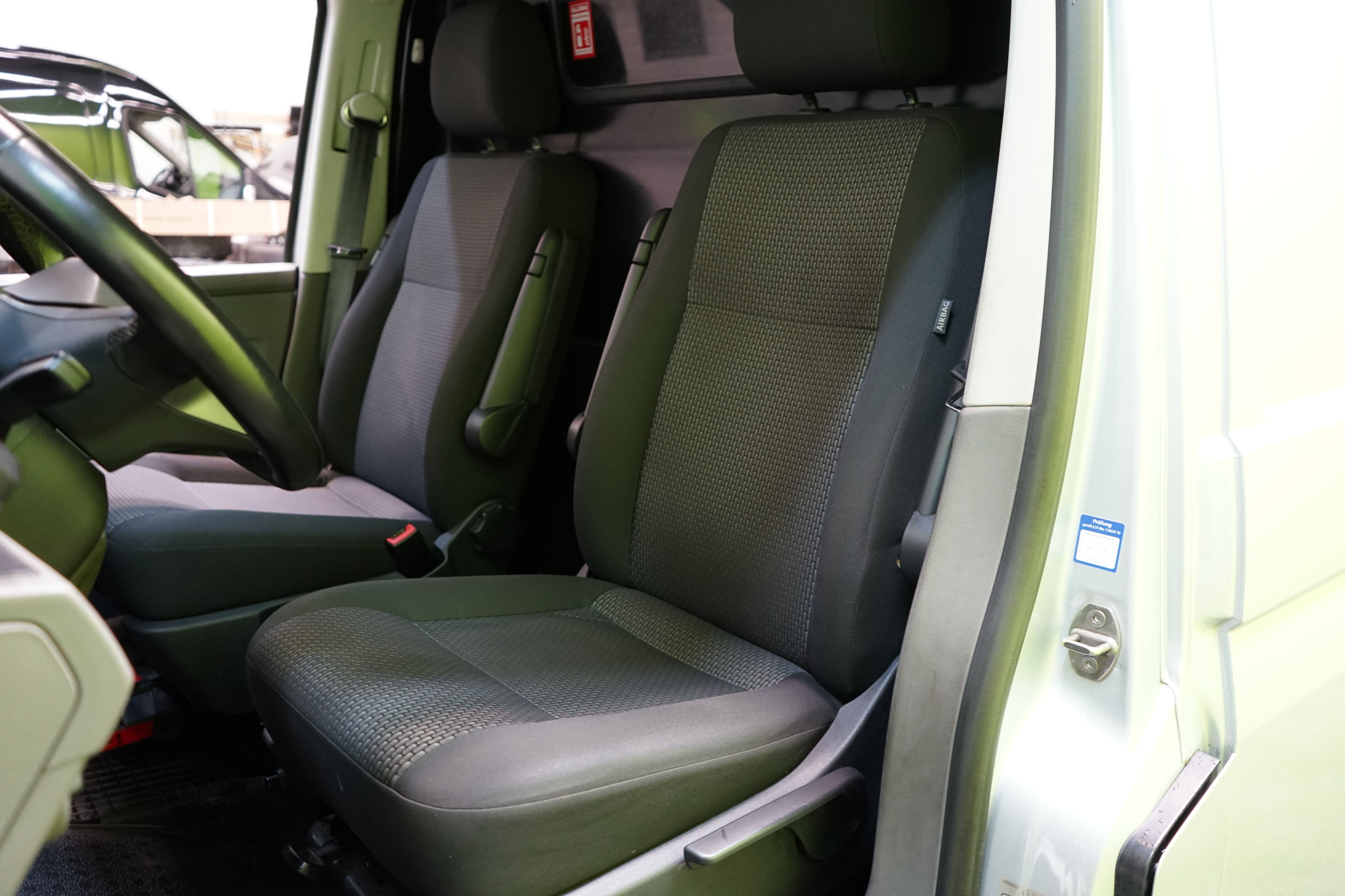 Volkswagen Transporter 2021, bild 7/27