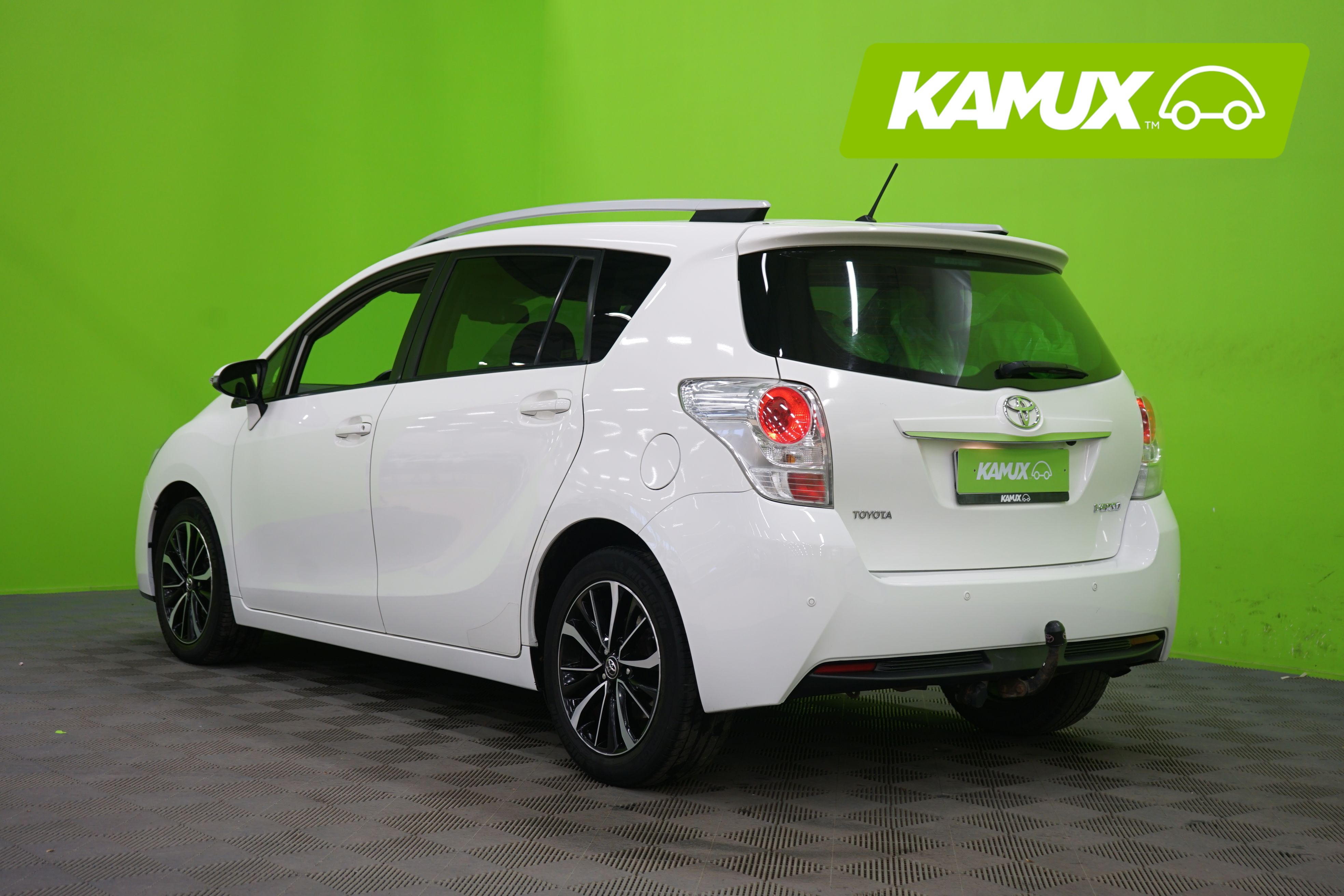 Toyota Verso 2017, bild 4/18