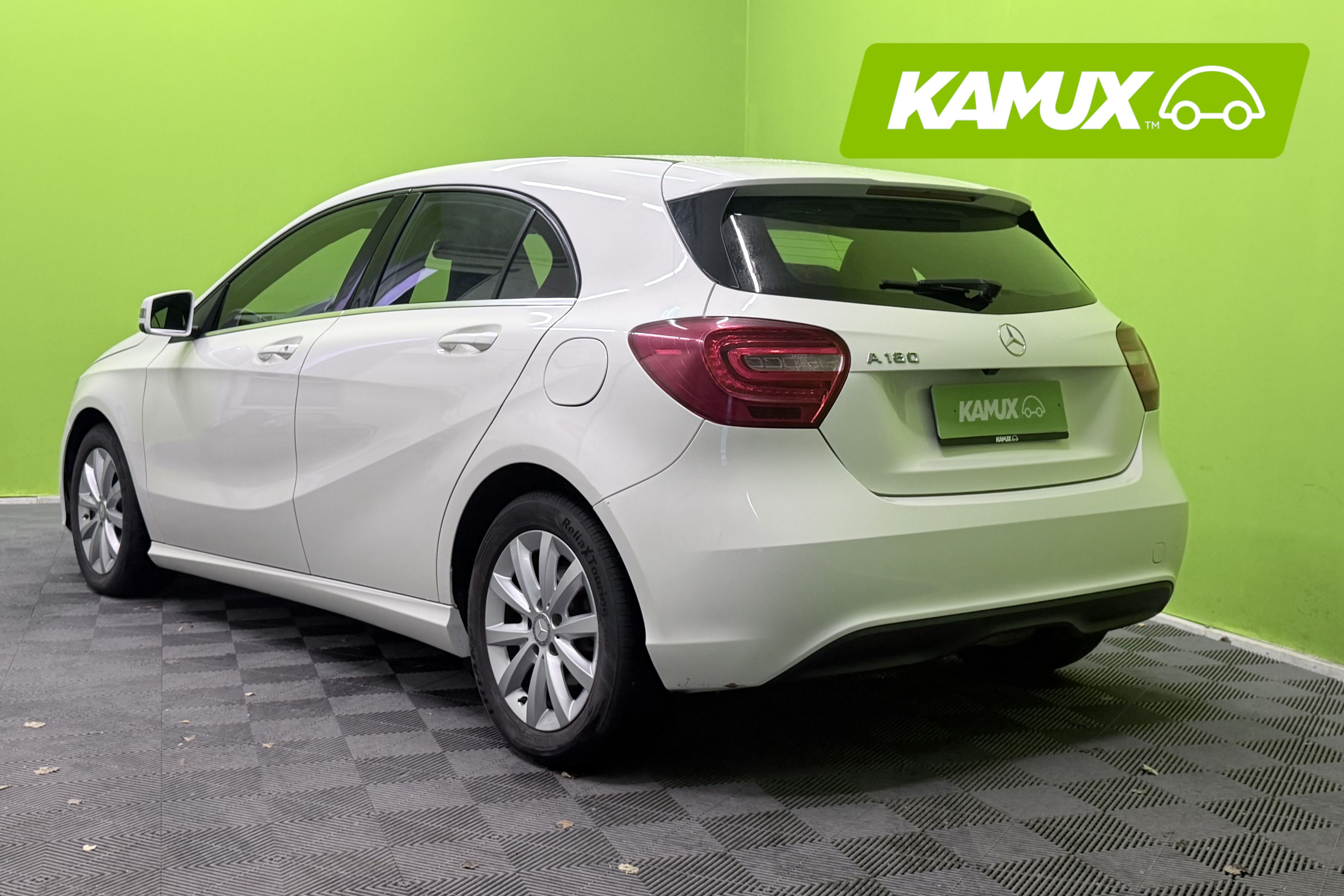 Mercedes-Benz A 180 BE 2014, bild 6/24