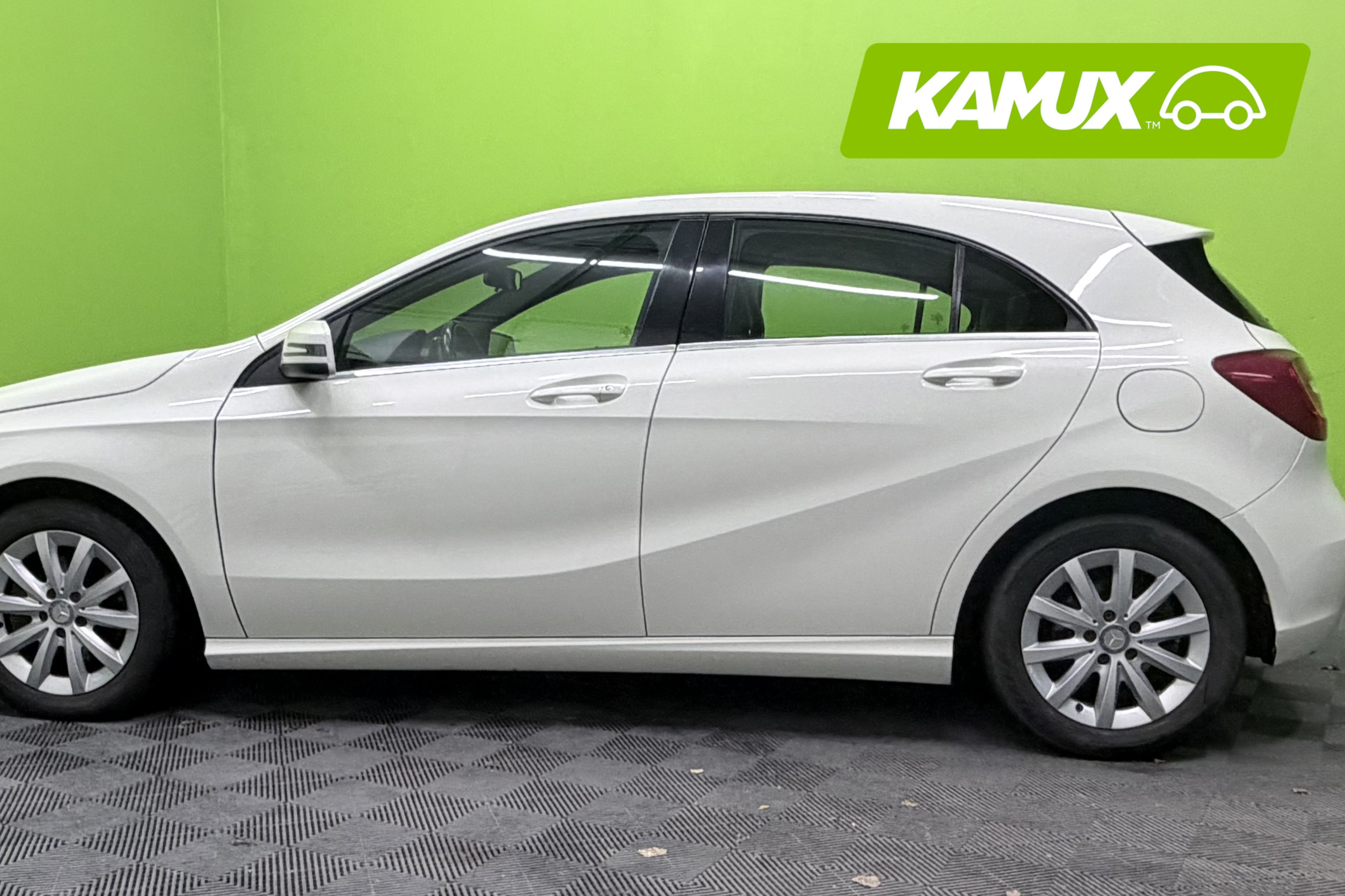 Mercedes-Benz A 180 BE 2014, bild 5/24