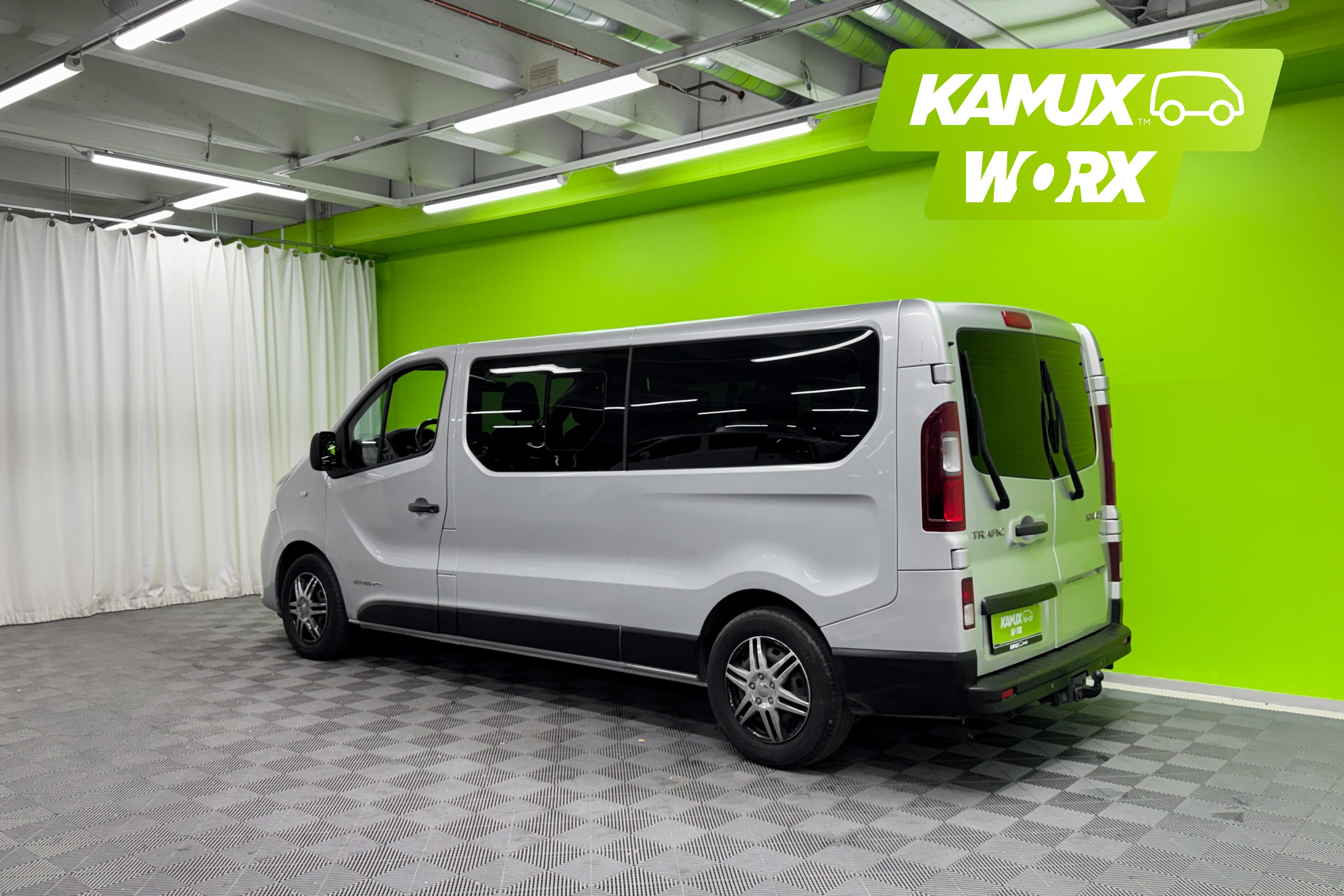 Renault Trafic Passenger 2015, bild 5/23