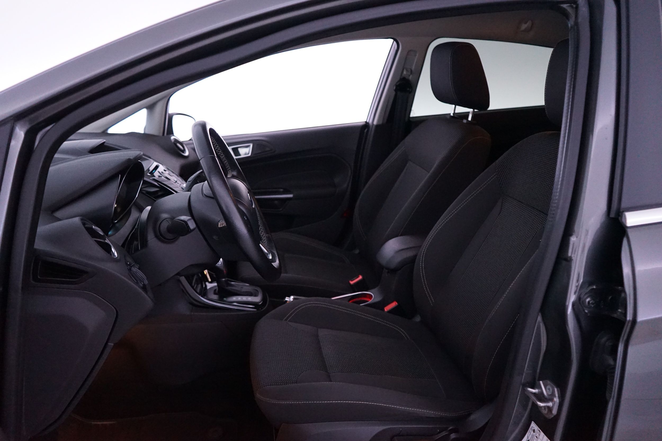 Ford Fiesta 2015, bild 7/14