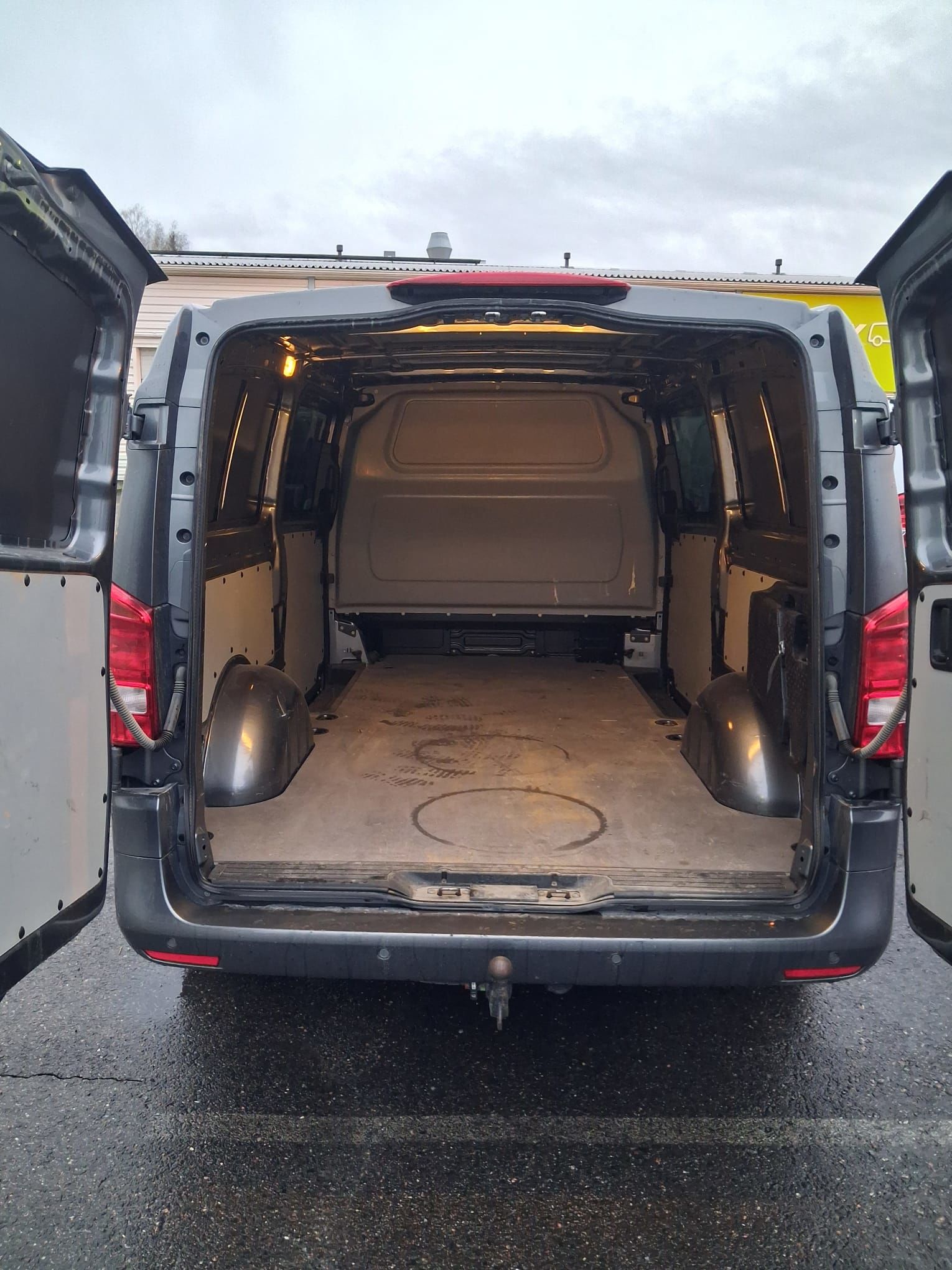Mercedes-Benz Vito 2021, bild 6/6