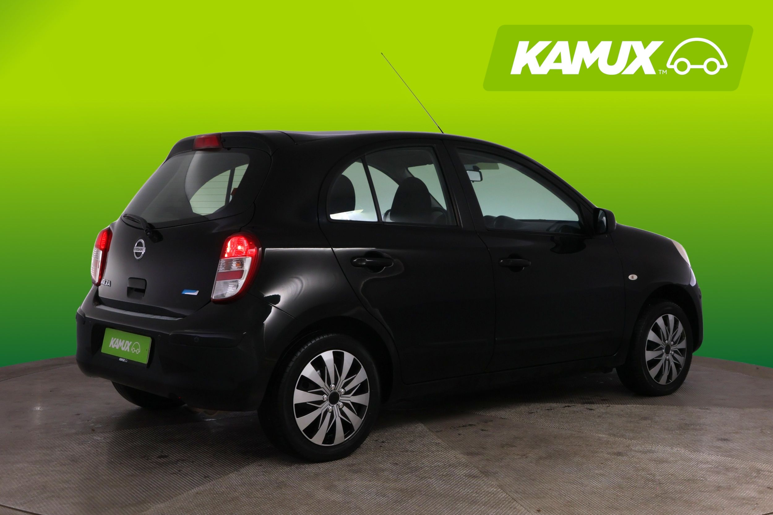 Nissan Micra 2011, bild 2/23