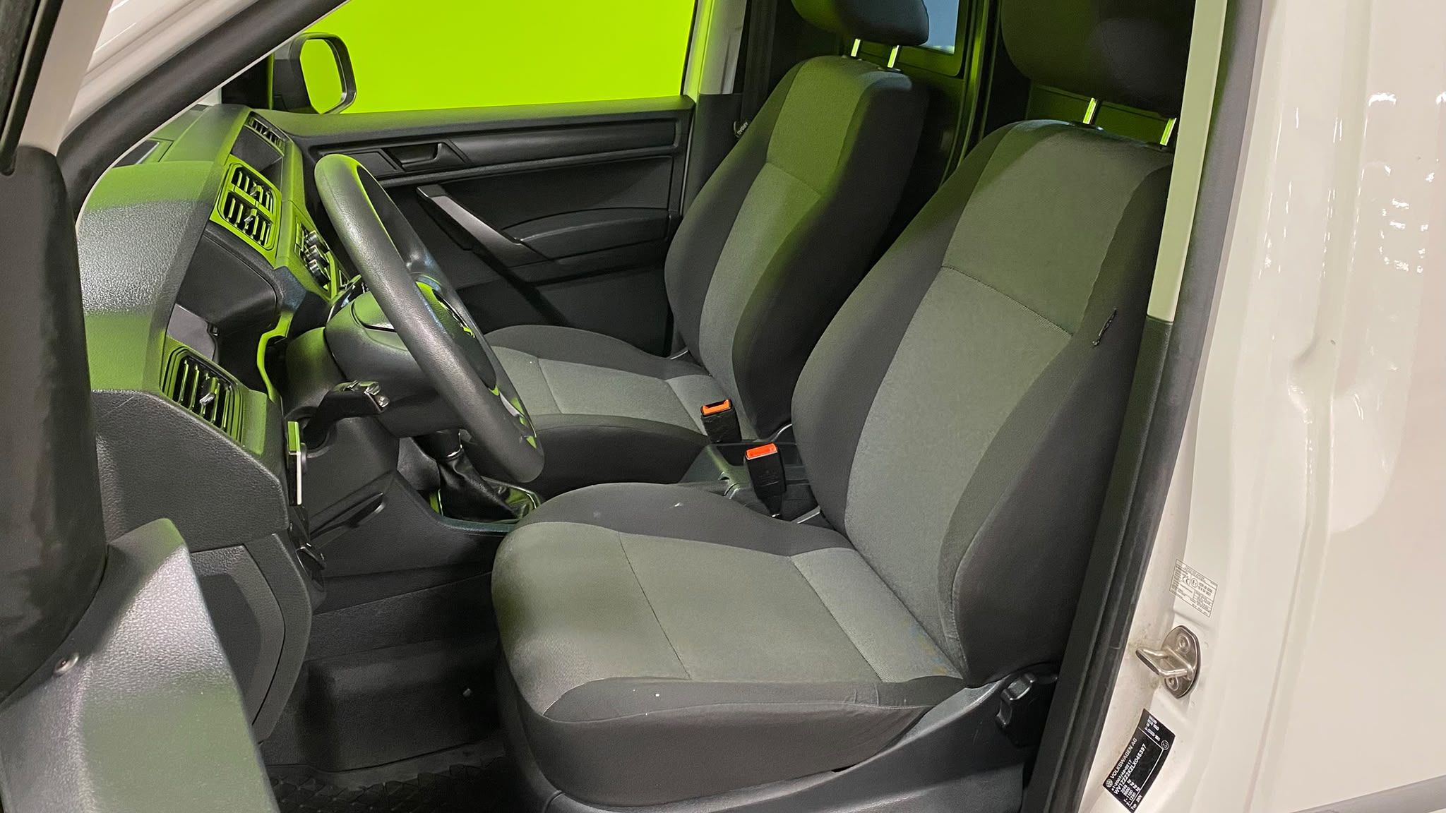 Volkswagen Caddy 1.4 TGI kaasu 2020, bild 7/21