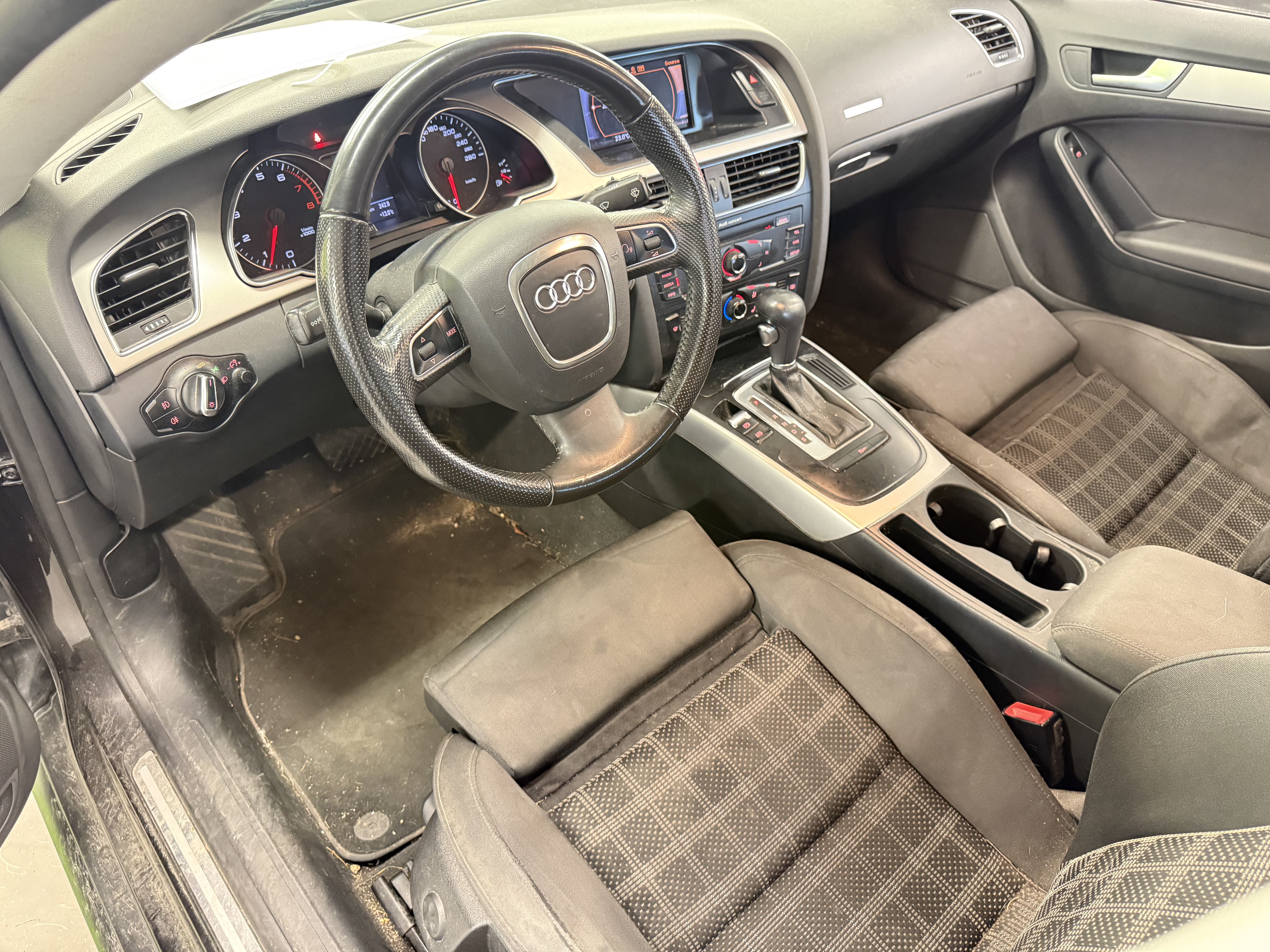 Audi A5 2011, bild 4/4