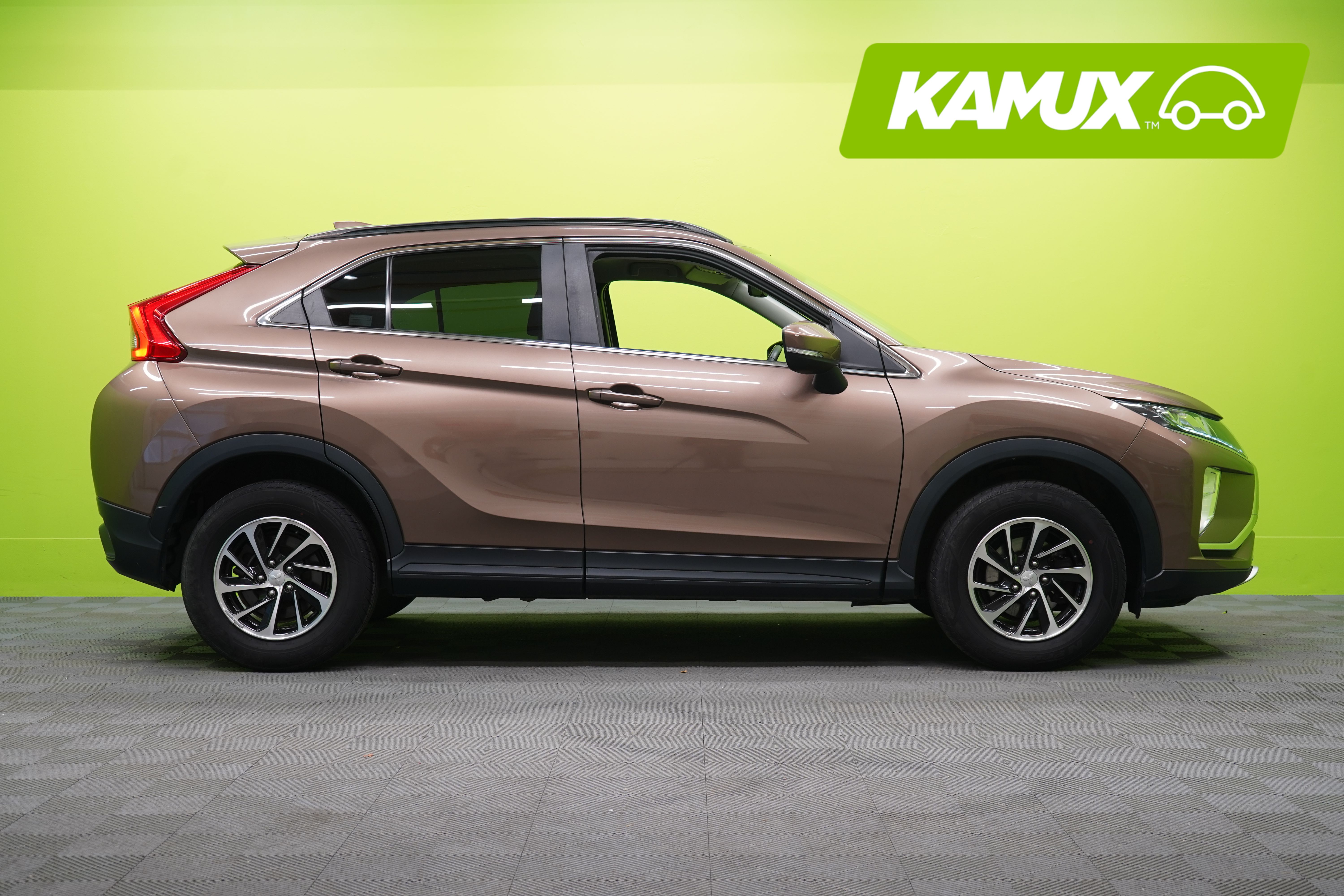 Mitsubishi Eclipse Cross 2019, bild 2/25