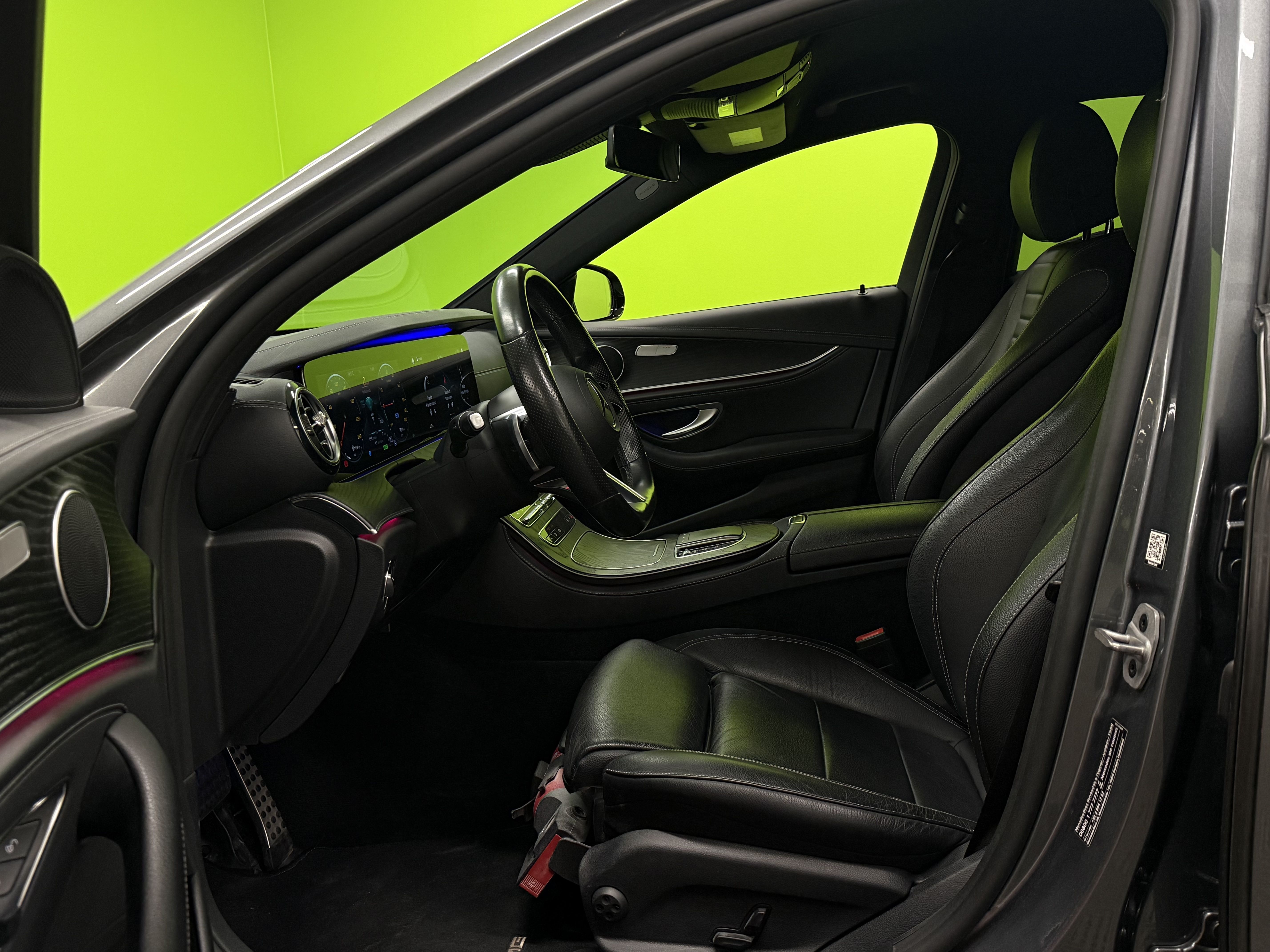 Mercedes-Benz E 2021, bild 7/25