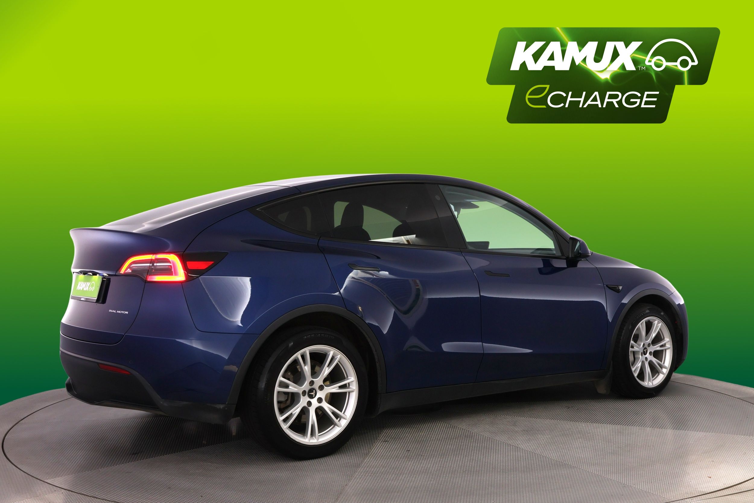 Tesla Model Y Long Range 2021, photo 2/25