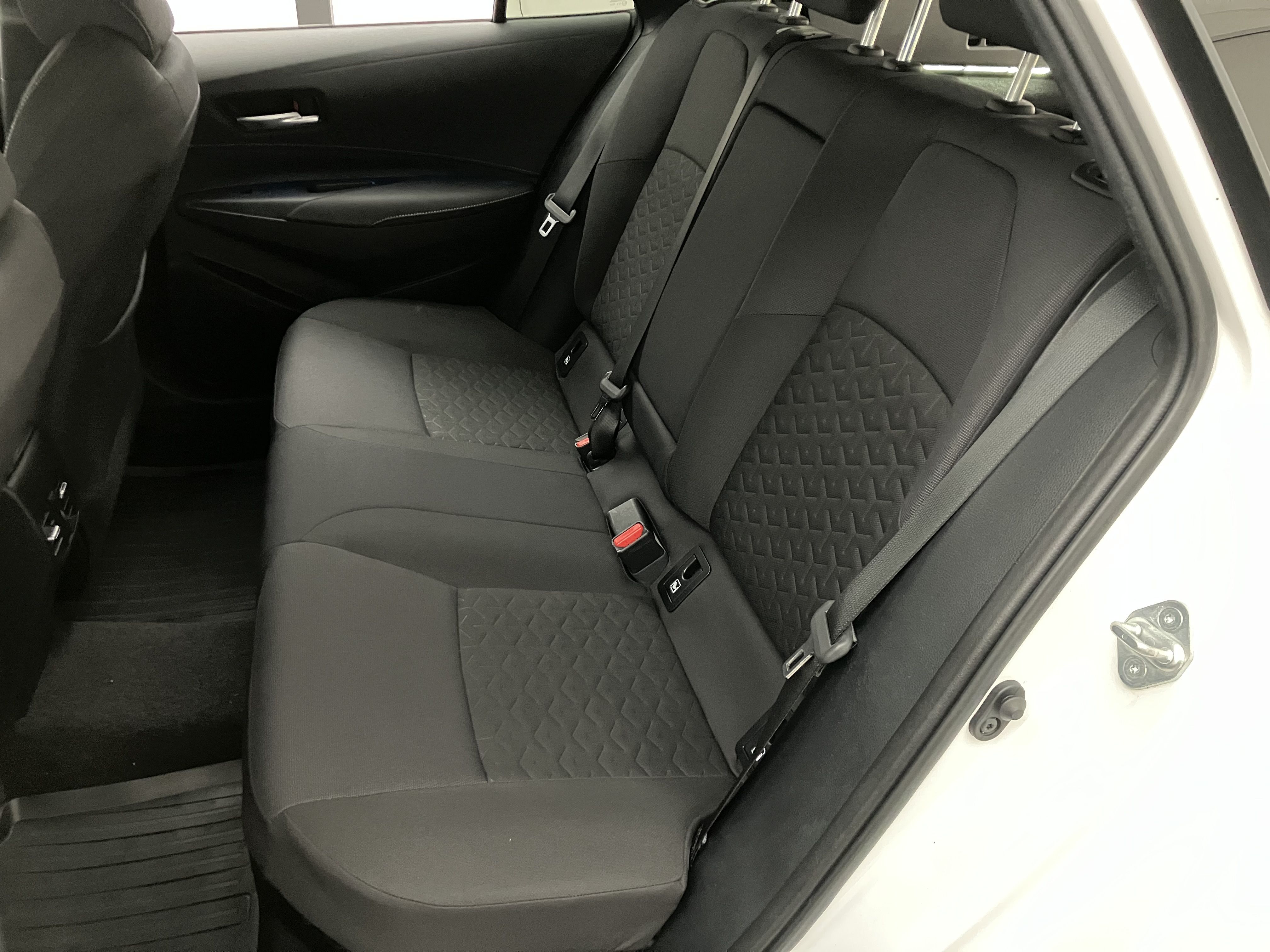 Toyota Corolla 2019, bild 2/22