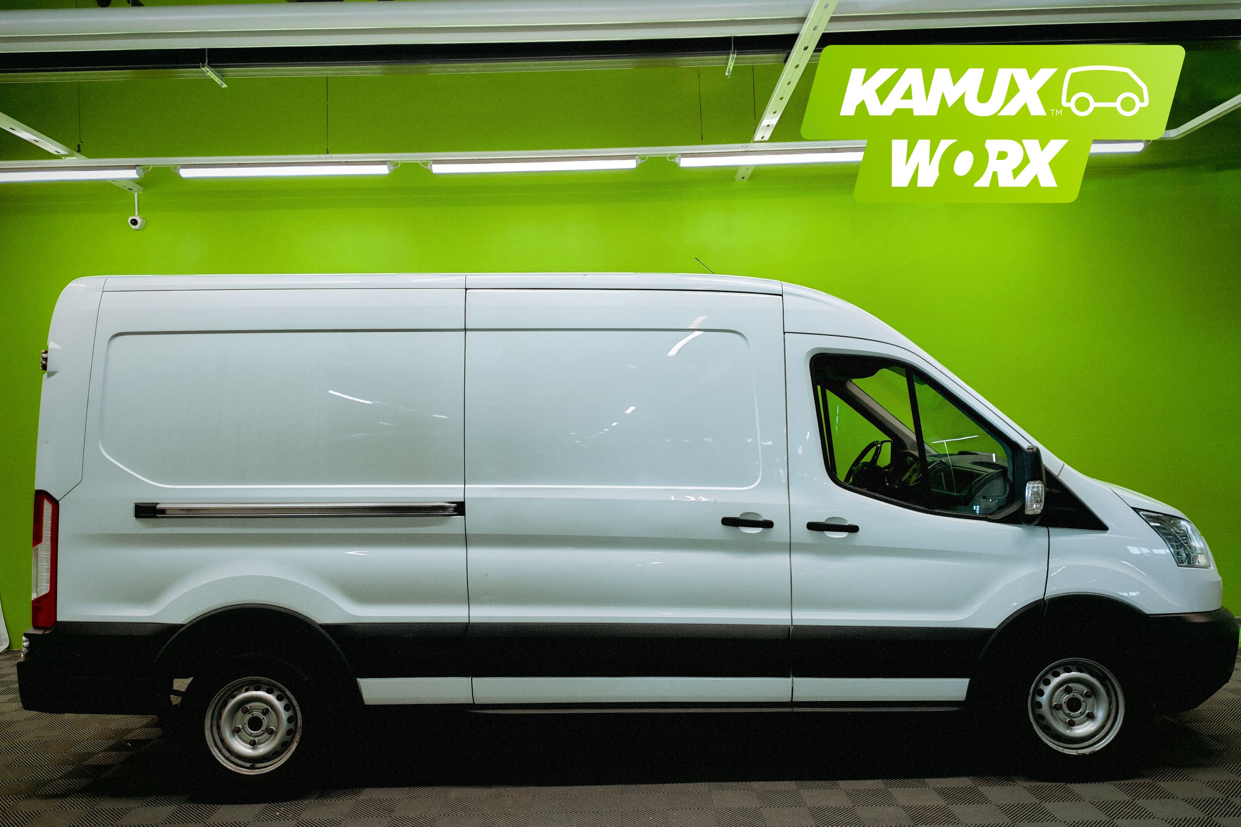 Ford Transit 2,0 TDCi 130hv L3H2 Trend 2018, bild 2/24