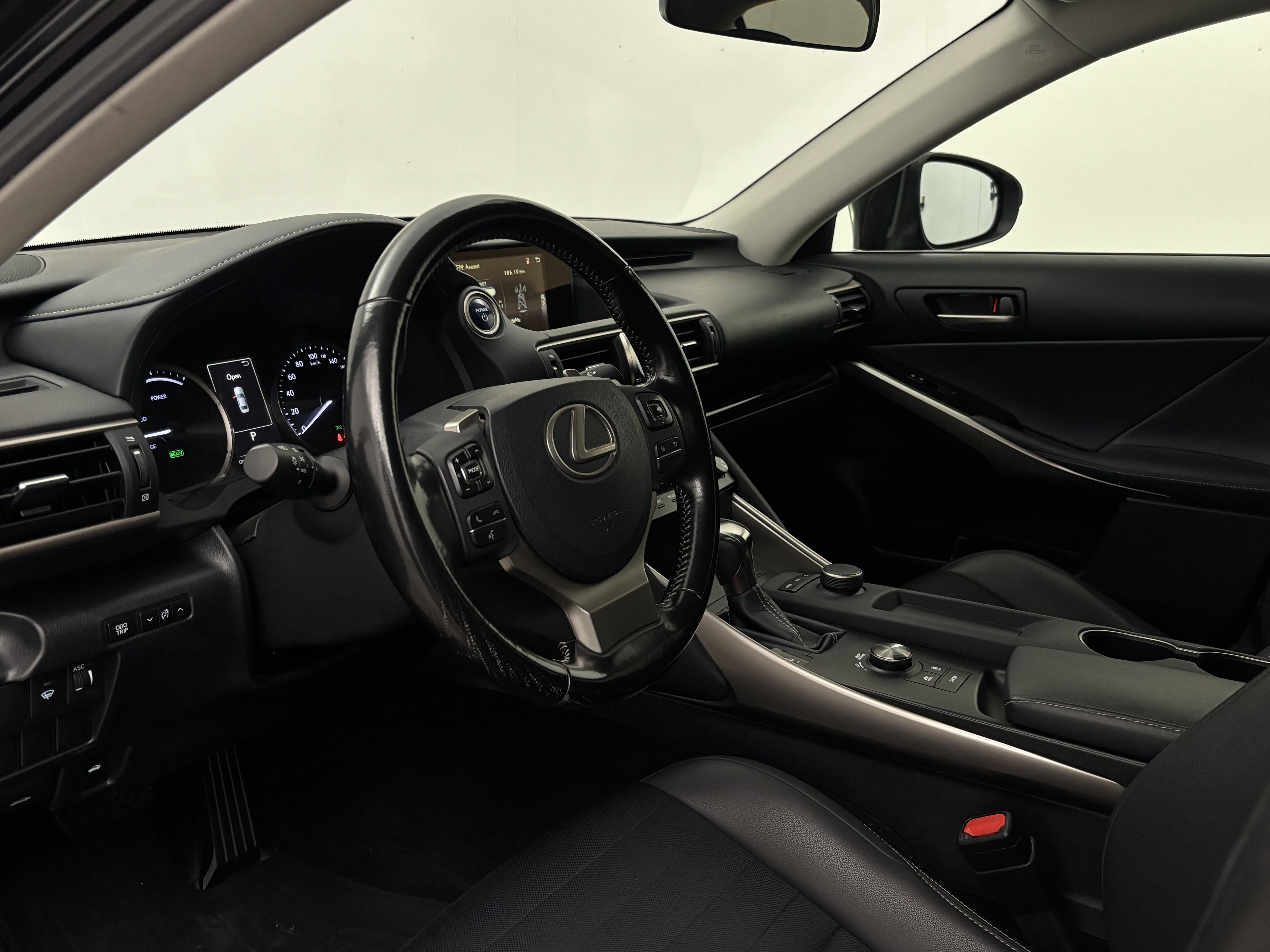 Lexus IS 300h Hybrid A Comfort 2017, kuva 5/24