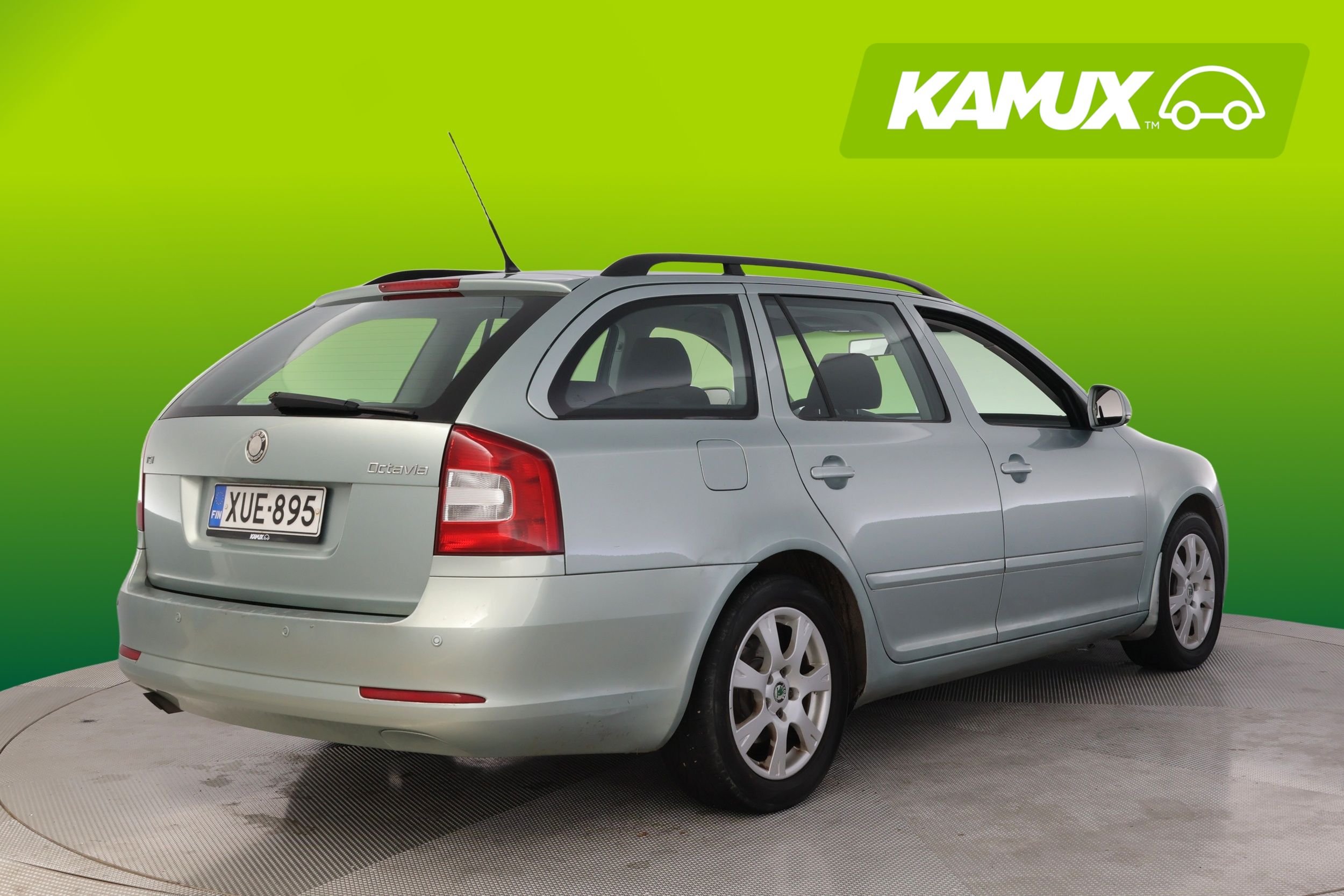 Skoda Octavia Combi 1,4 TSI Ambiente 2010, kuva 2/15