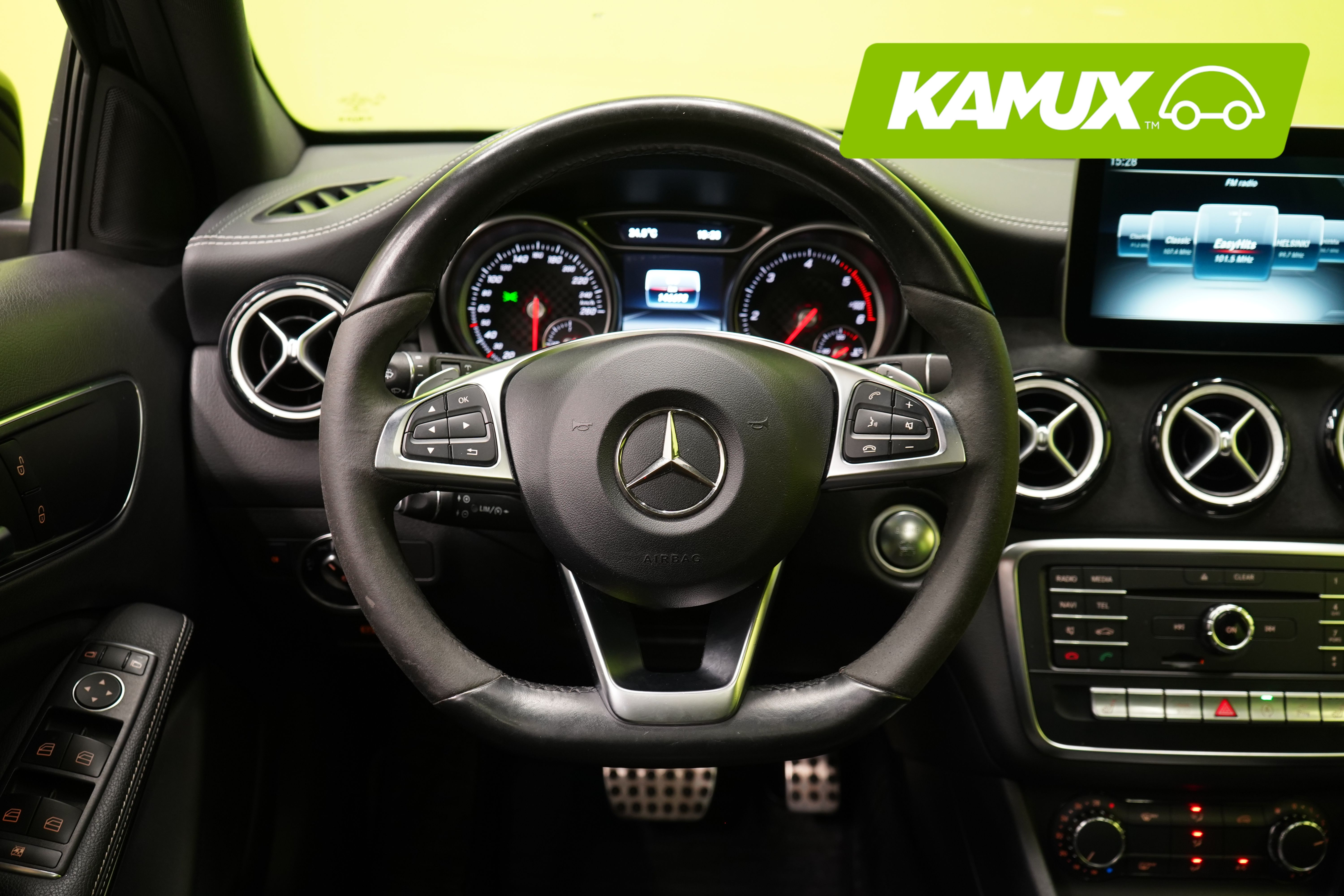 Mercedes-Benz A 180 d A Business AMG 2017, kuva 7/26
