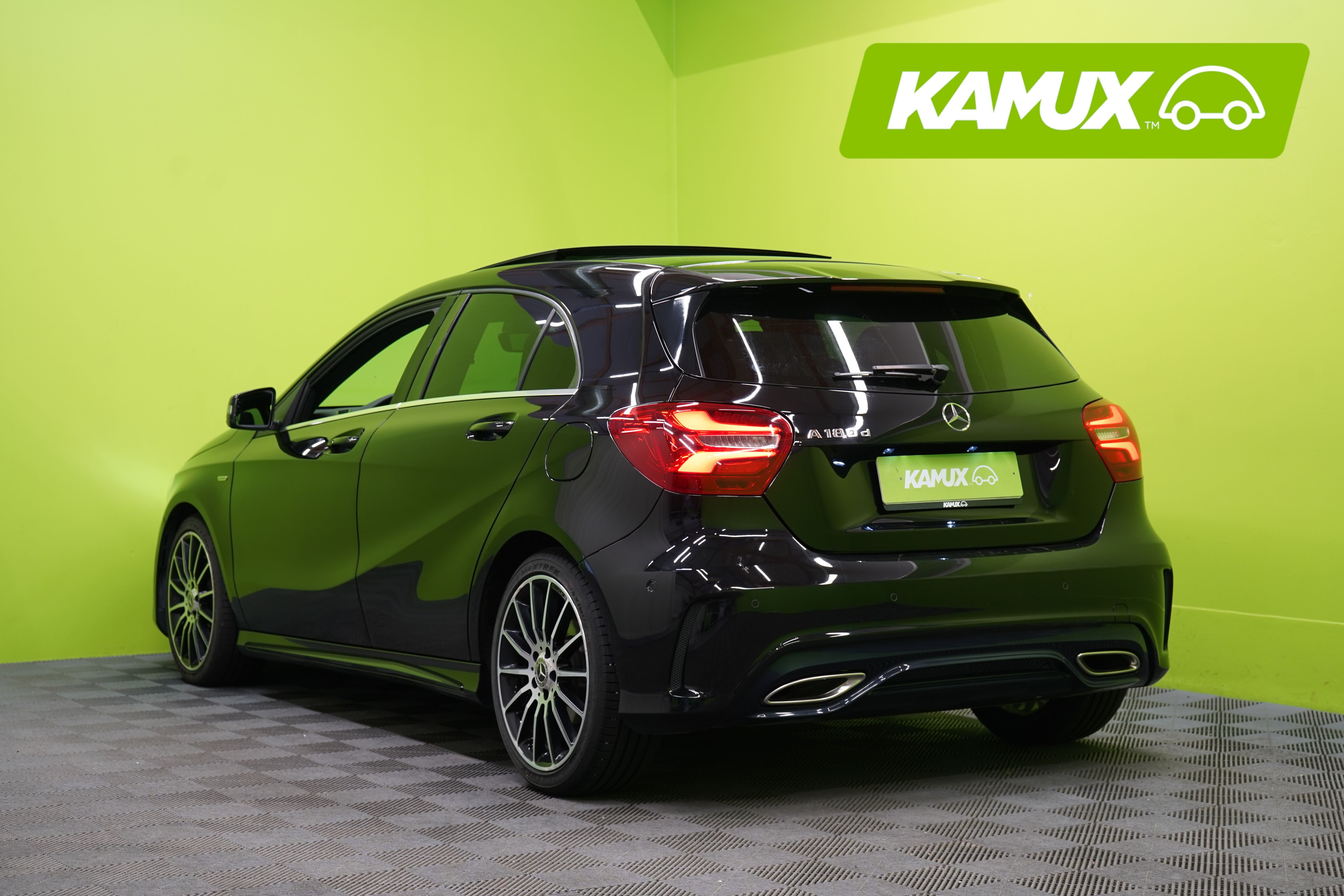 Mercedes-Benz A 180 d A Business AMG 2017, kuva 4/26