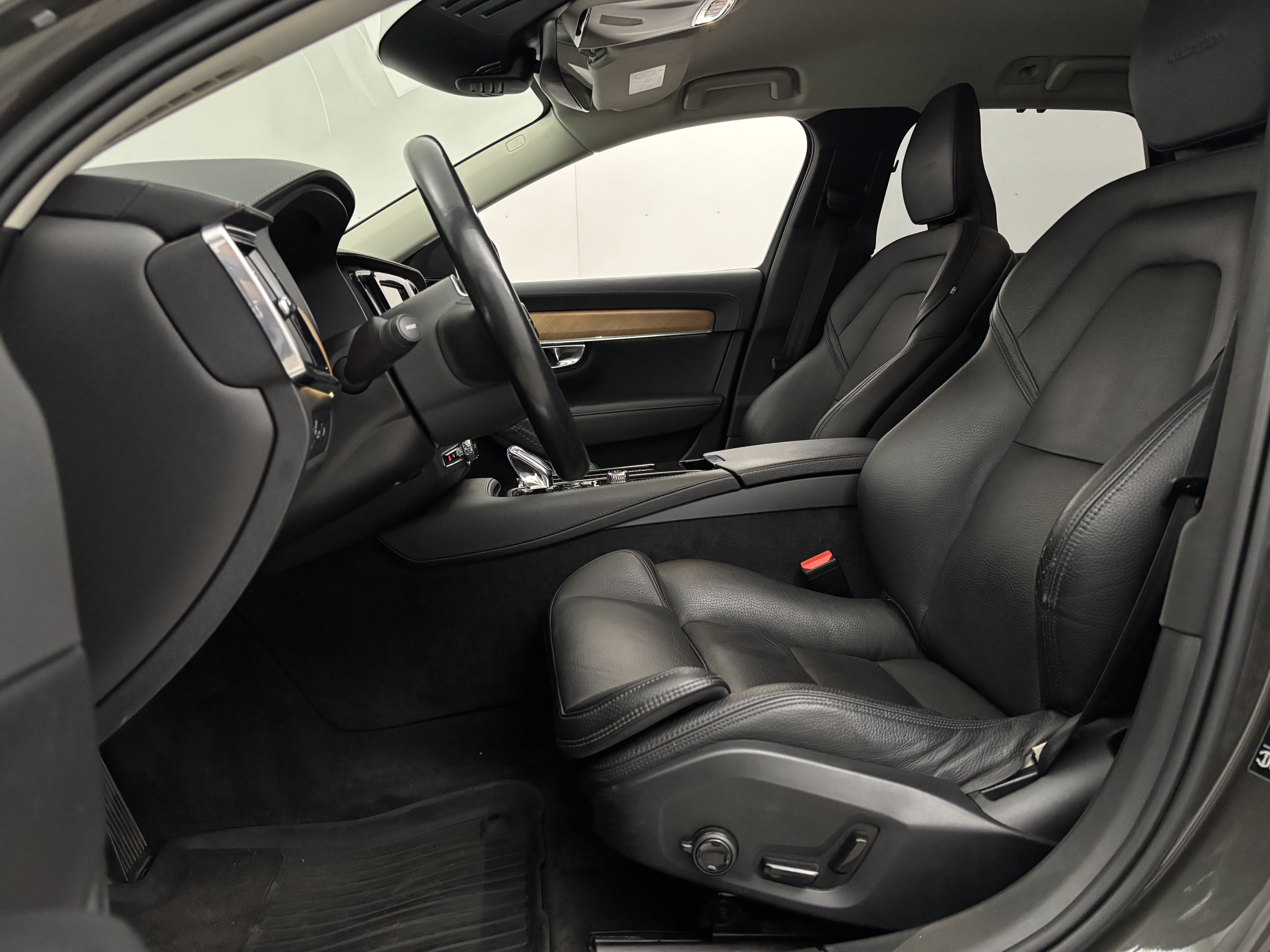 Volvo V90 T8 TwE AWD Inscription aut 2020, bild 7/28