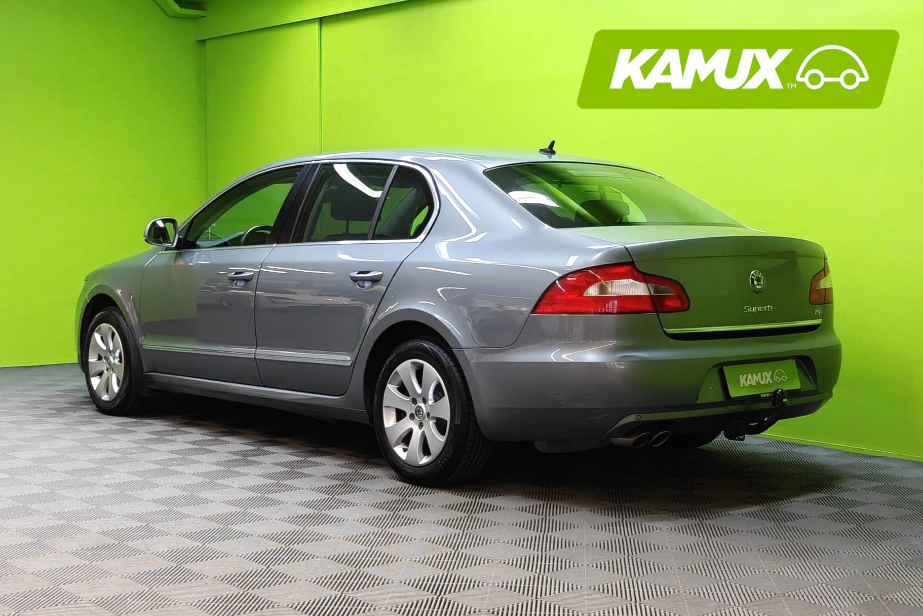 Skoda Superb 1,8 TSI Ambition DSG Autom. 2011, kuva 4/21