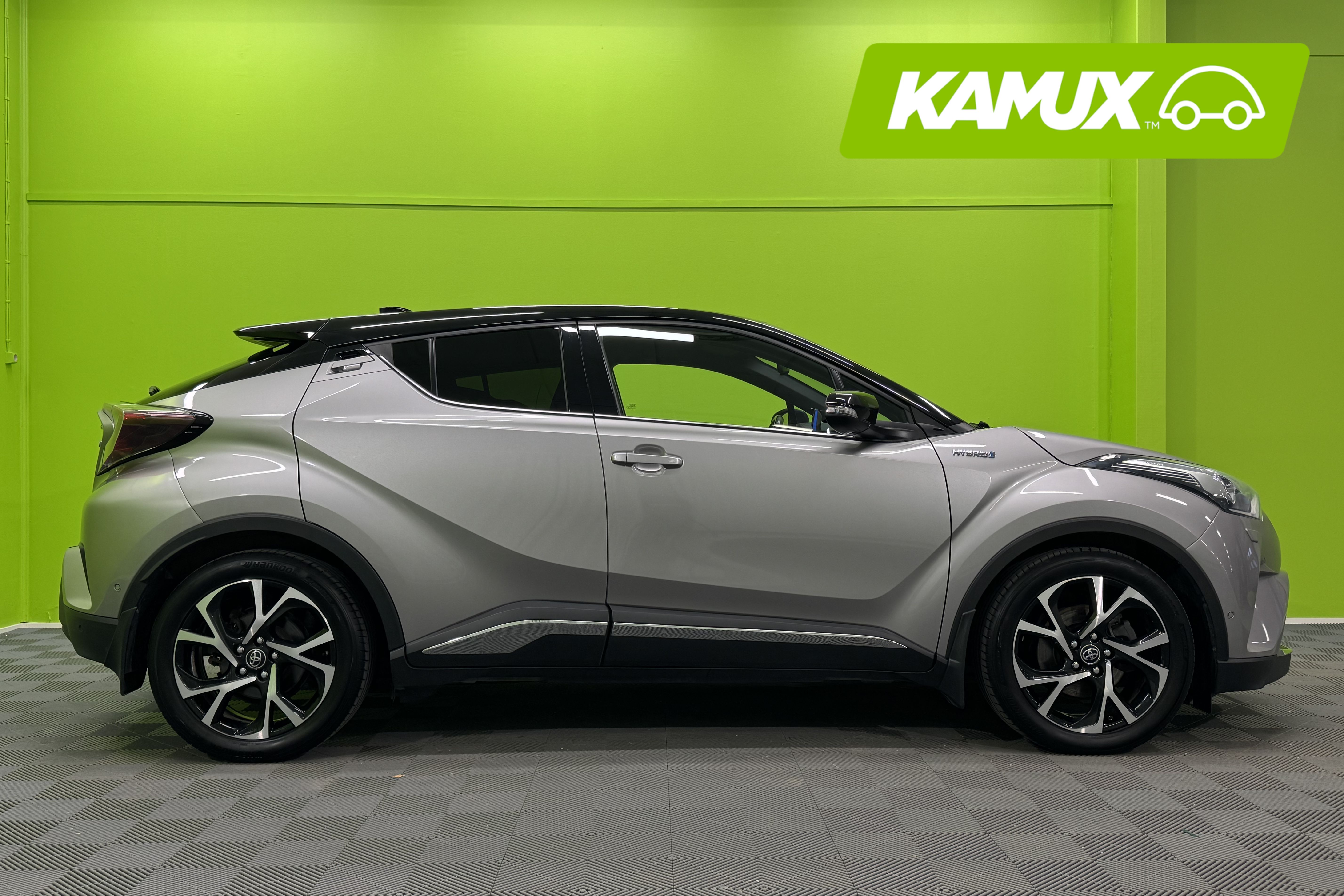 Toyota C-HR 1,8 Hybrid Style 2017, kuva 2/24