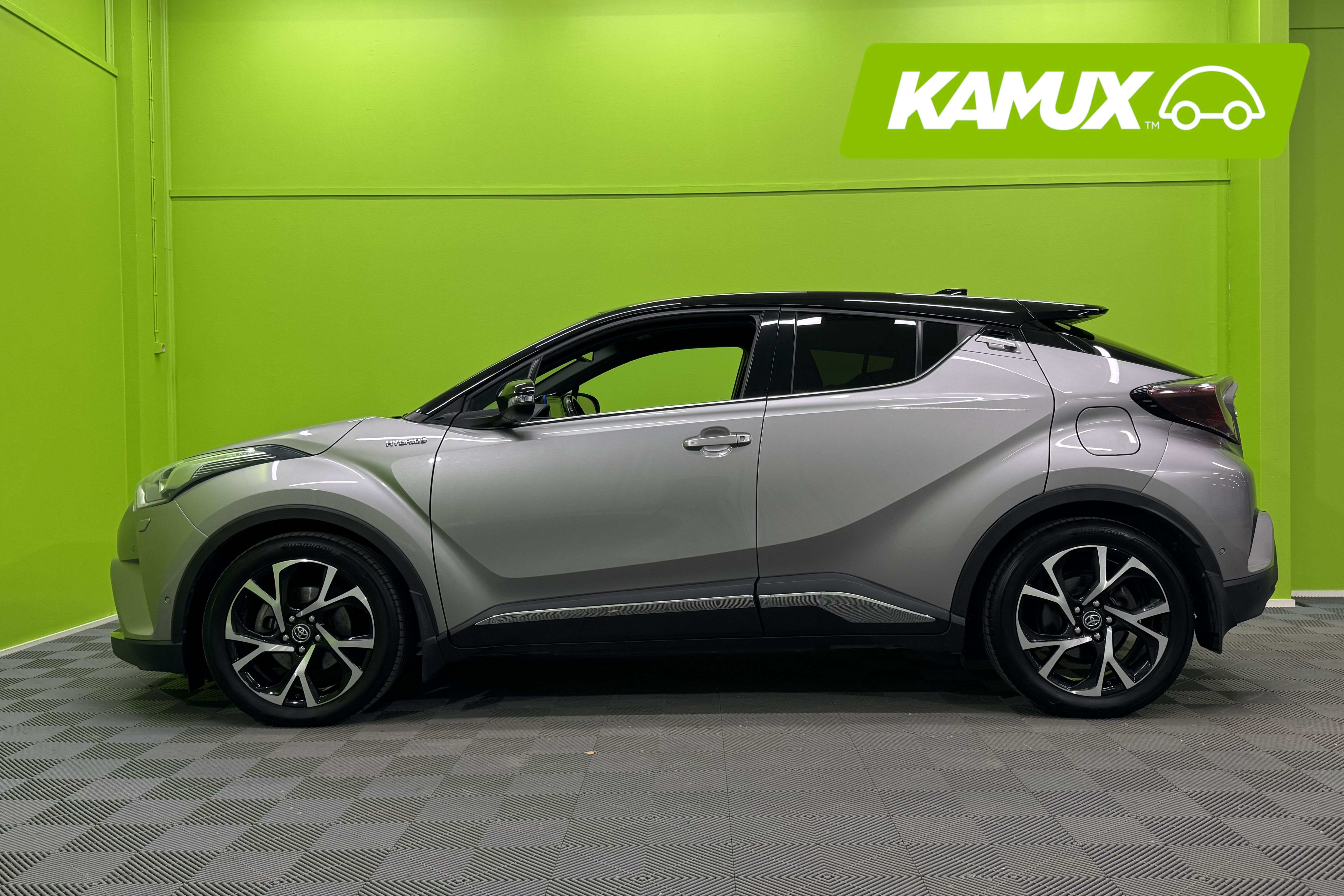 Toyota C-HR 1,8 Hybrid Style 2017, kuva 3/24