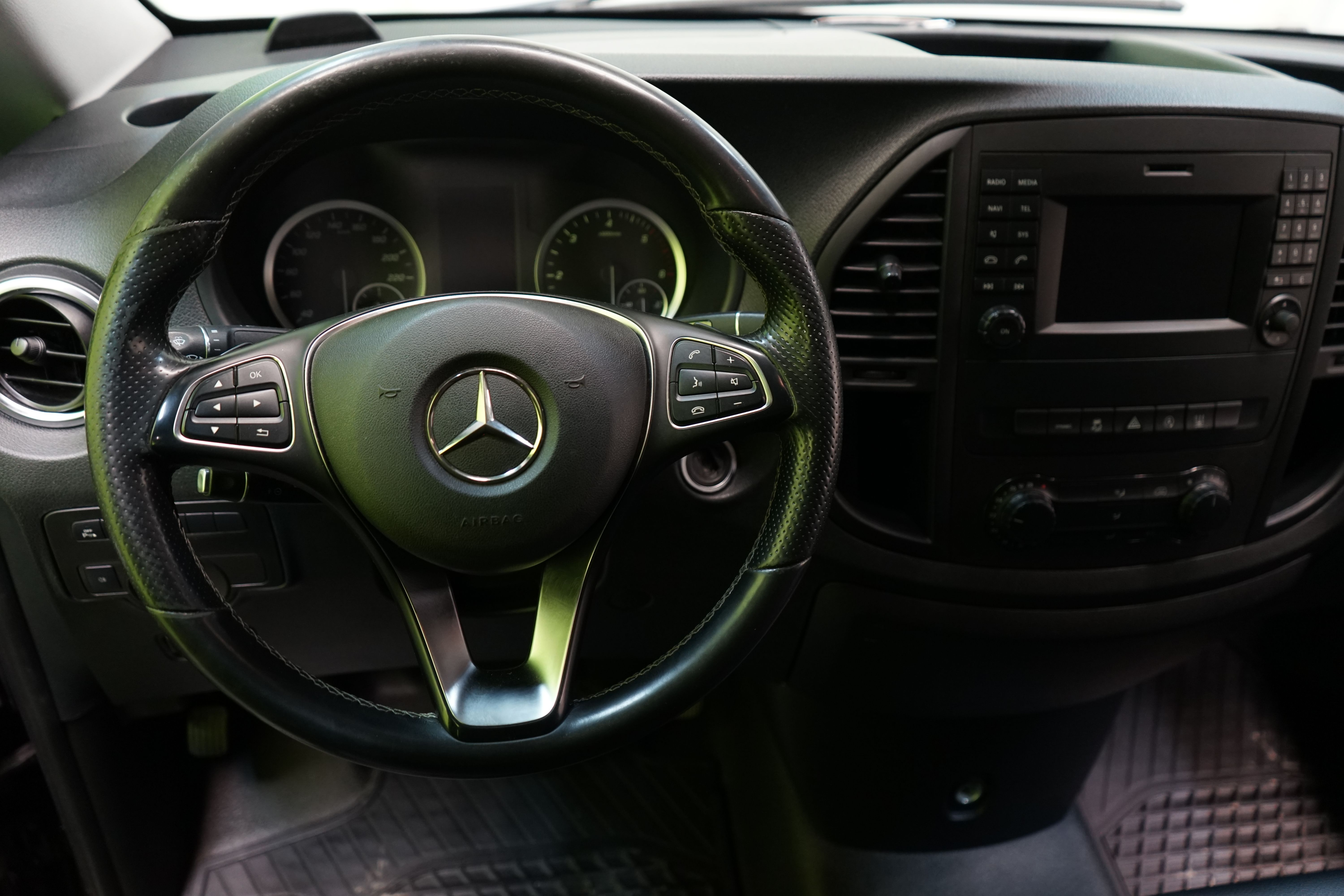 Mercedes-Benz Vito 119 CDI A2 Keskipitkä 2019, bild 6/26