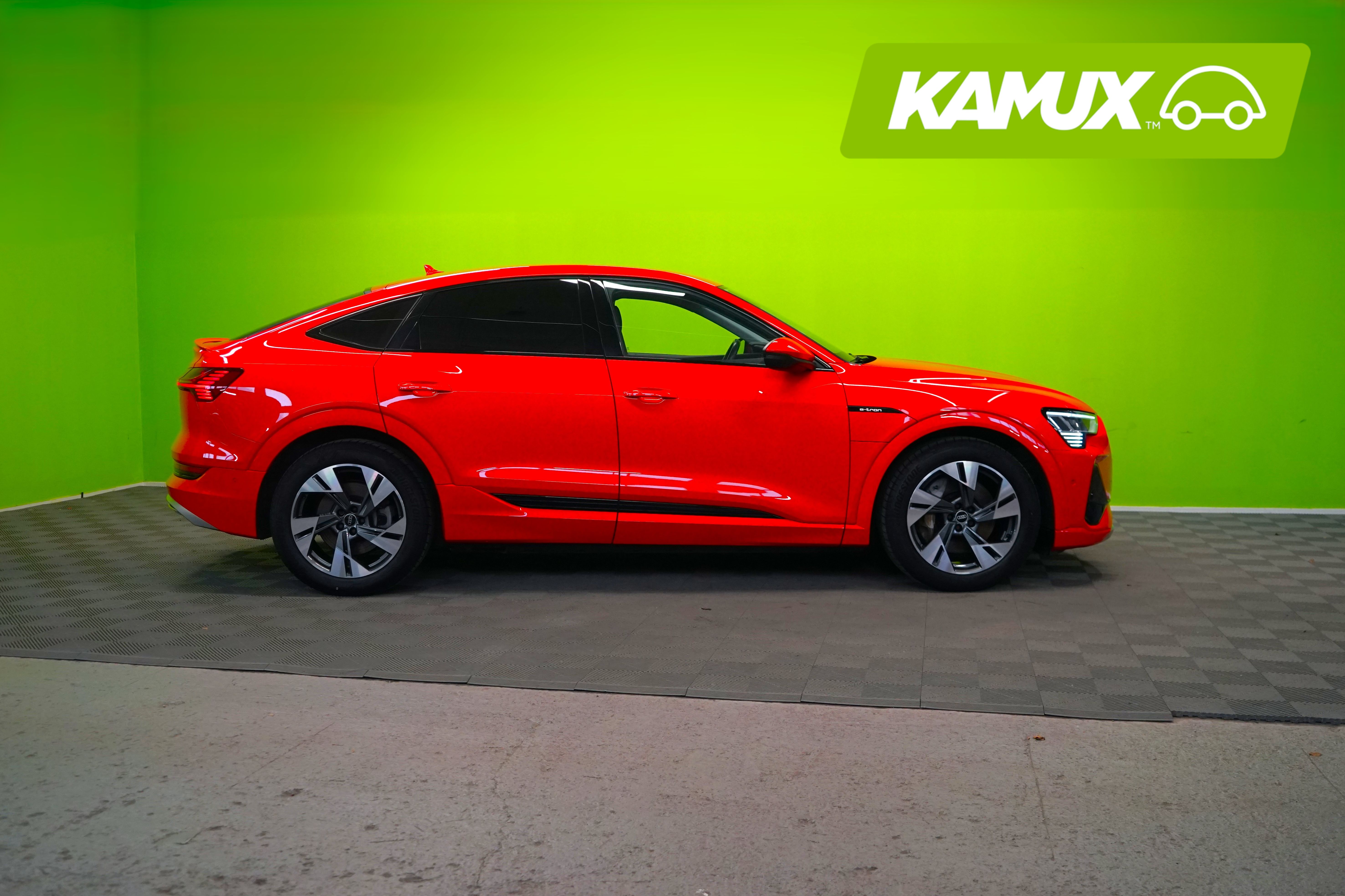 Audi e-tron Sportback S line 55 quattro 2022, kuva 2/26