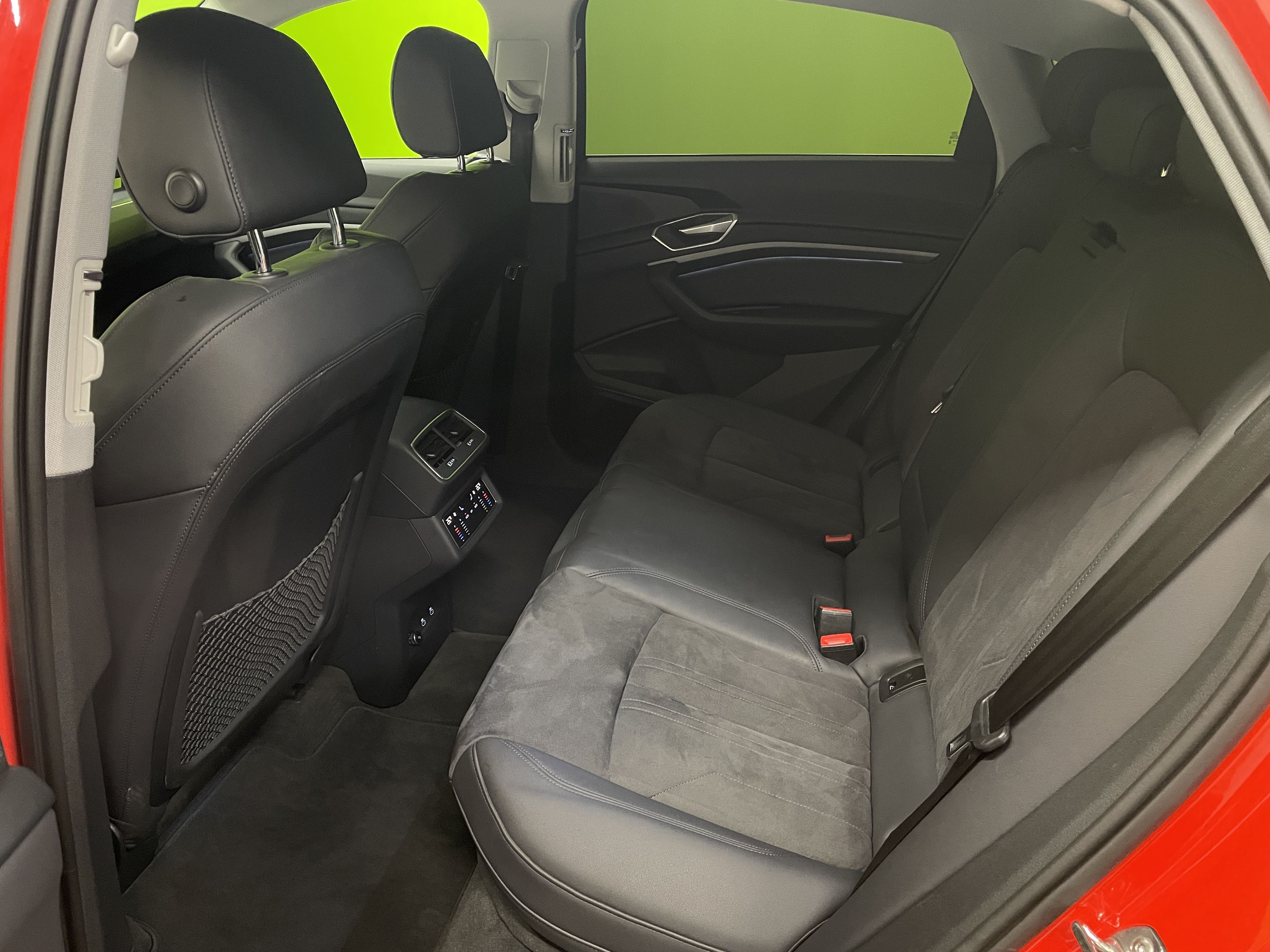 Audi e-tron Sportback S line 55 quattro 2022, kuva 7/26