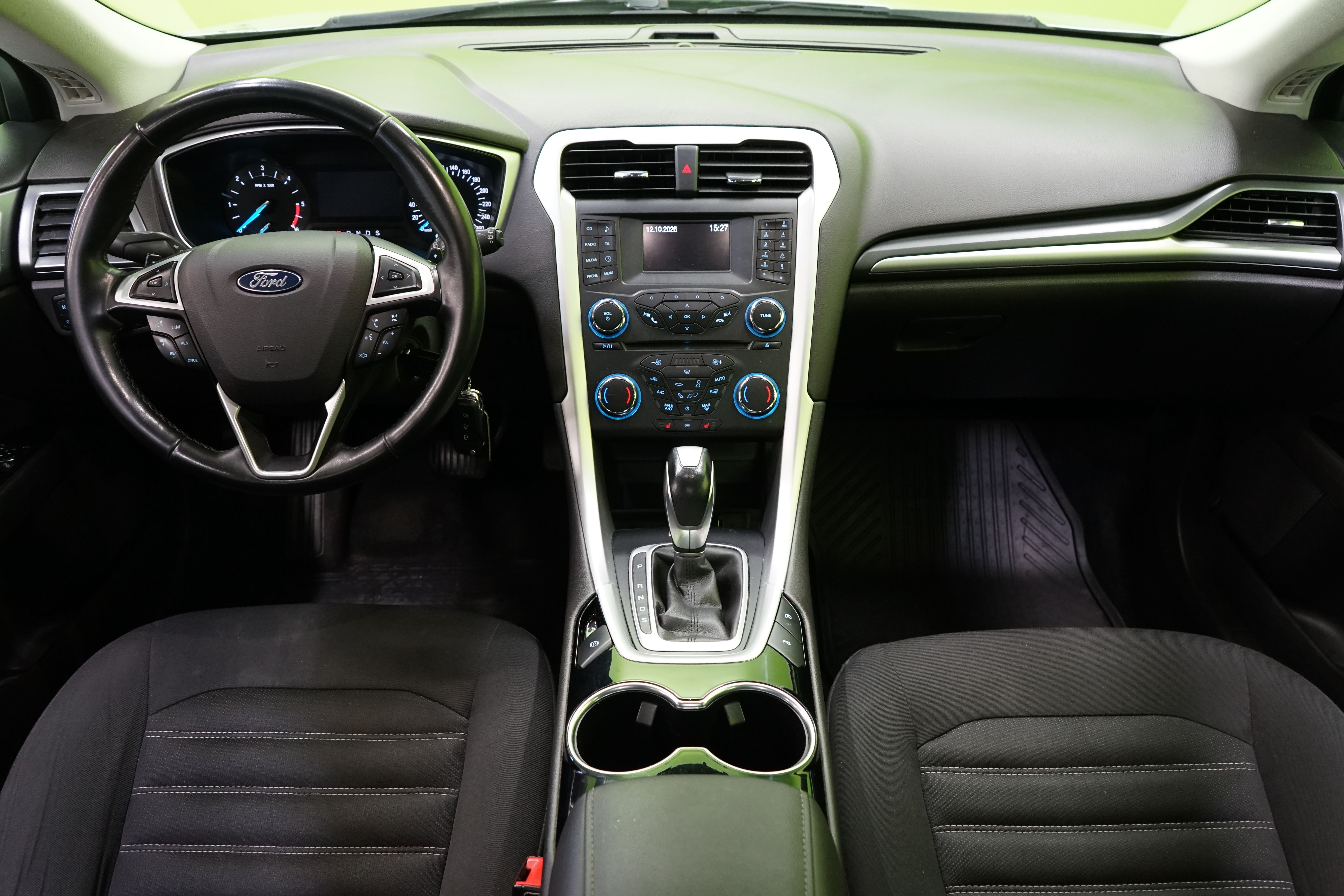Ford Mondeo 2015, bild 7/21