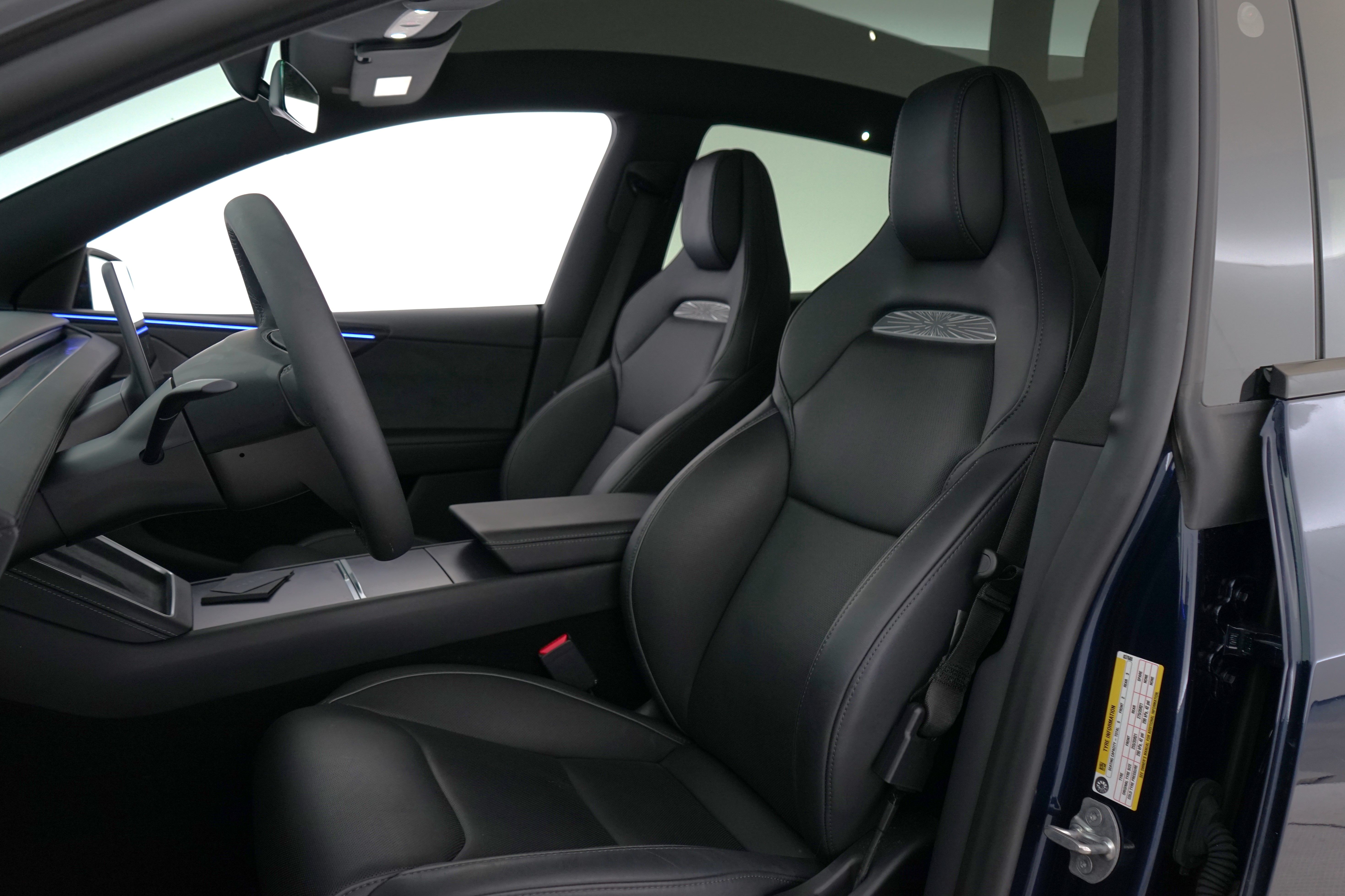 Tesla Model Y Performance AWD Juniper 2026, bild 3/25