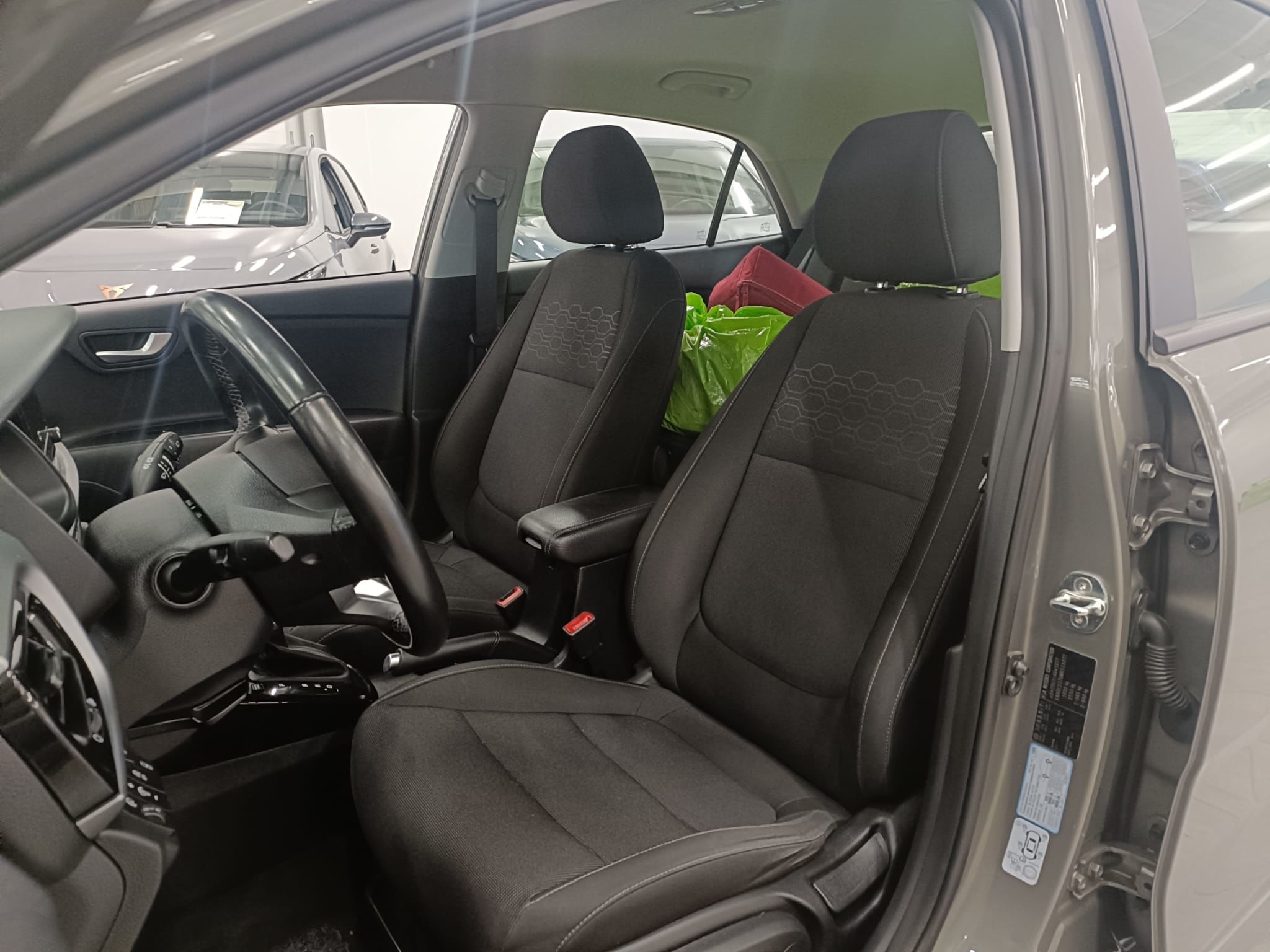 Kia Rio 1,0 T-GDI 100hv EX DCT 2021, bild 3/8