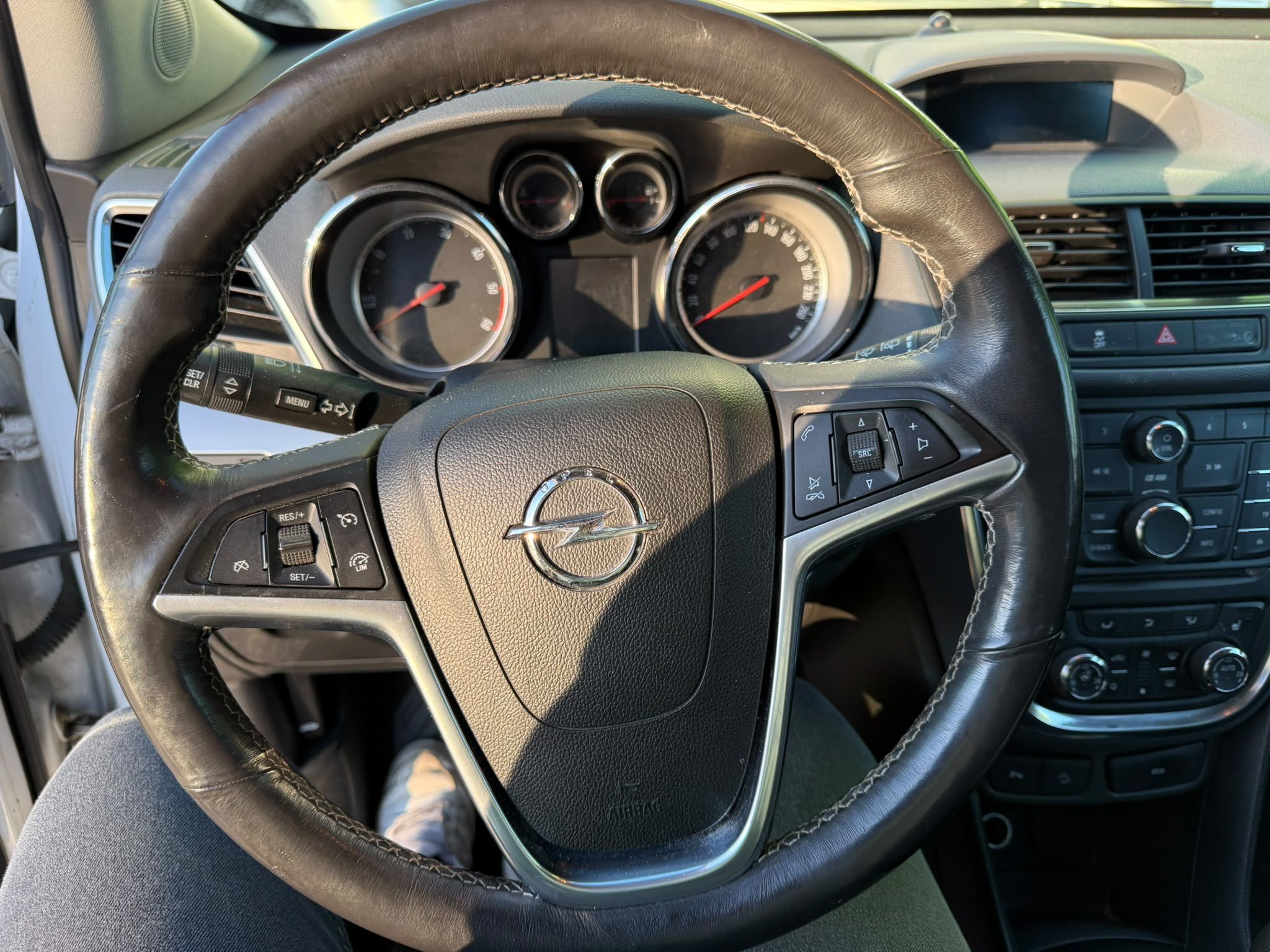 Opel Mokka 2013, kuva 7/8