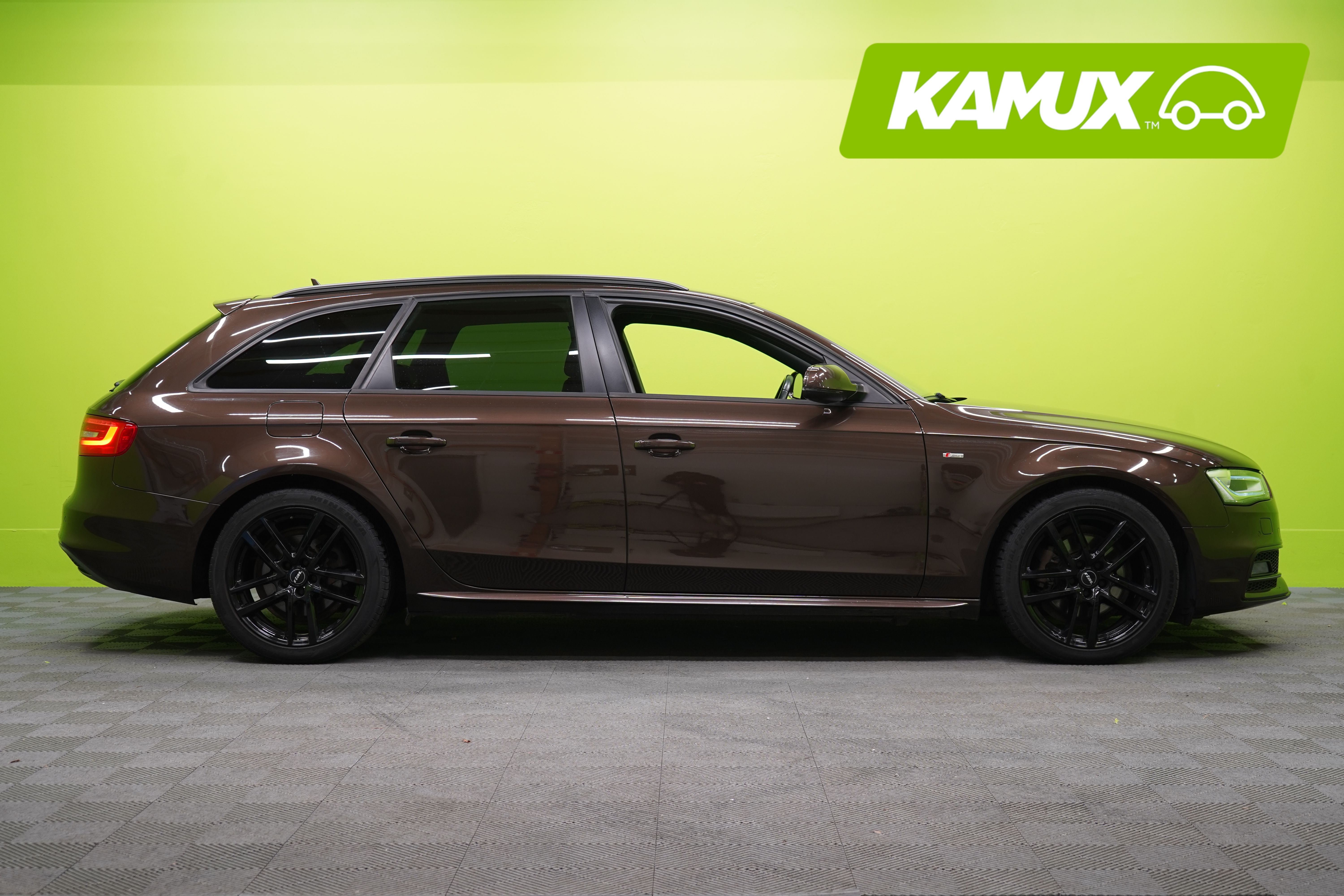 Audi A4 2013, bild 2/27