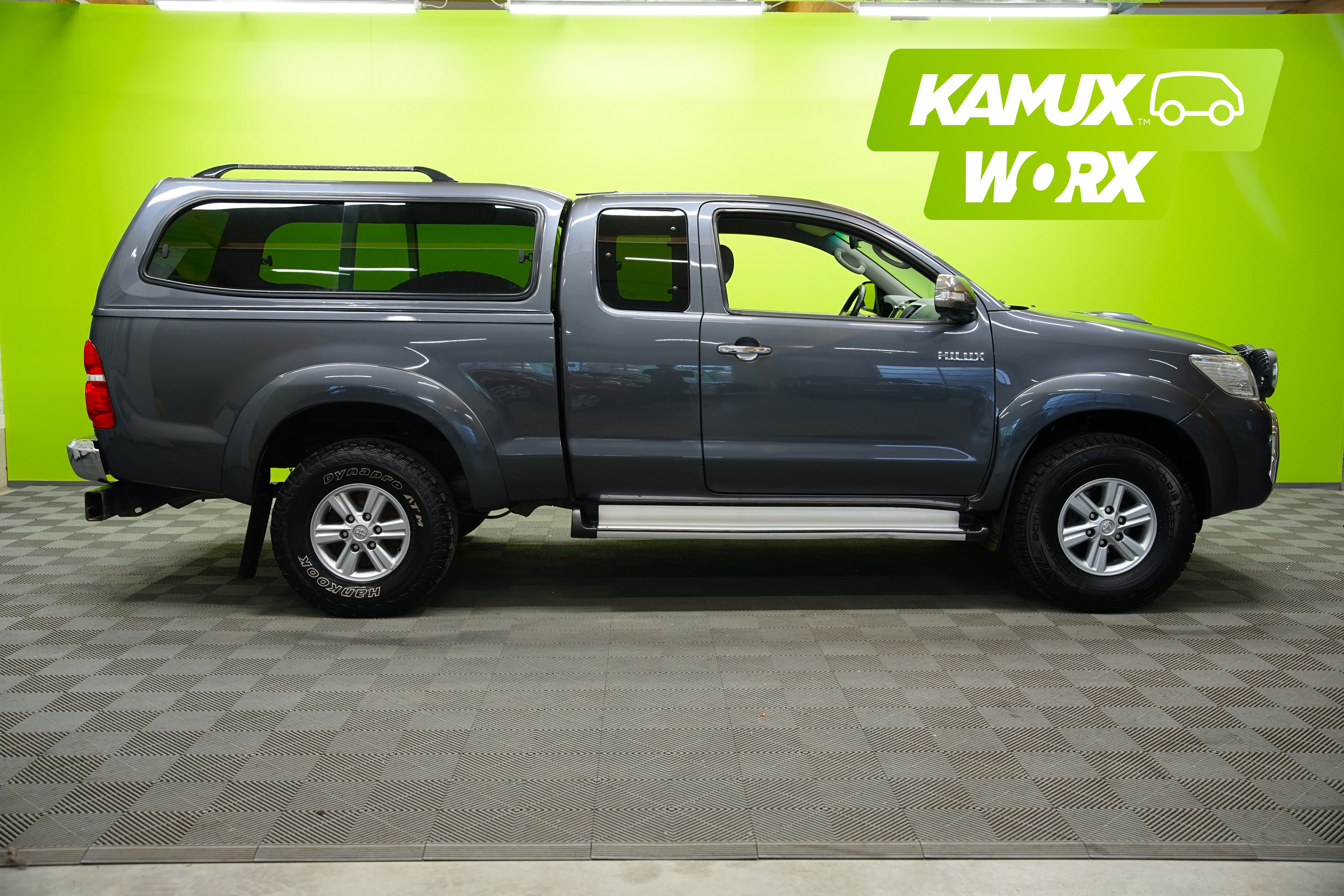 Toyota Hilux 2012, bild 2/17
