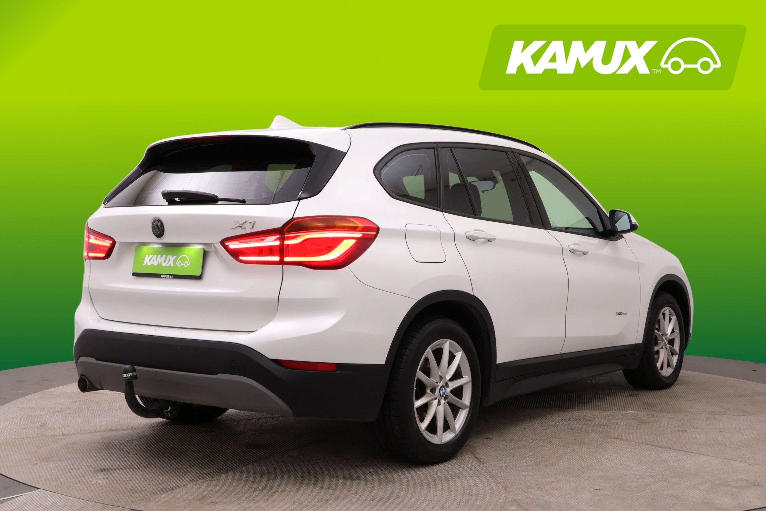 BMW X1 F48 xDrive18d A Business 2016, bild 6/25