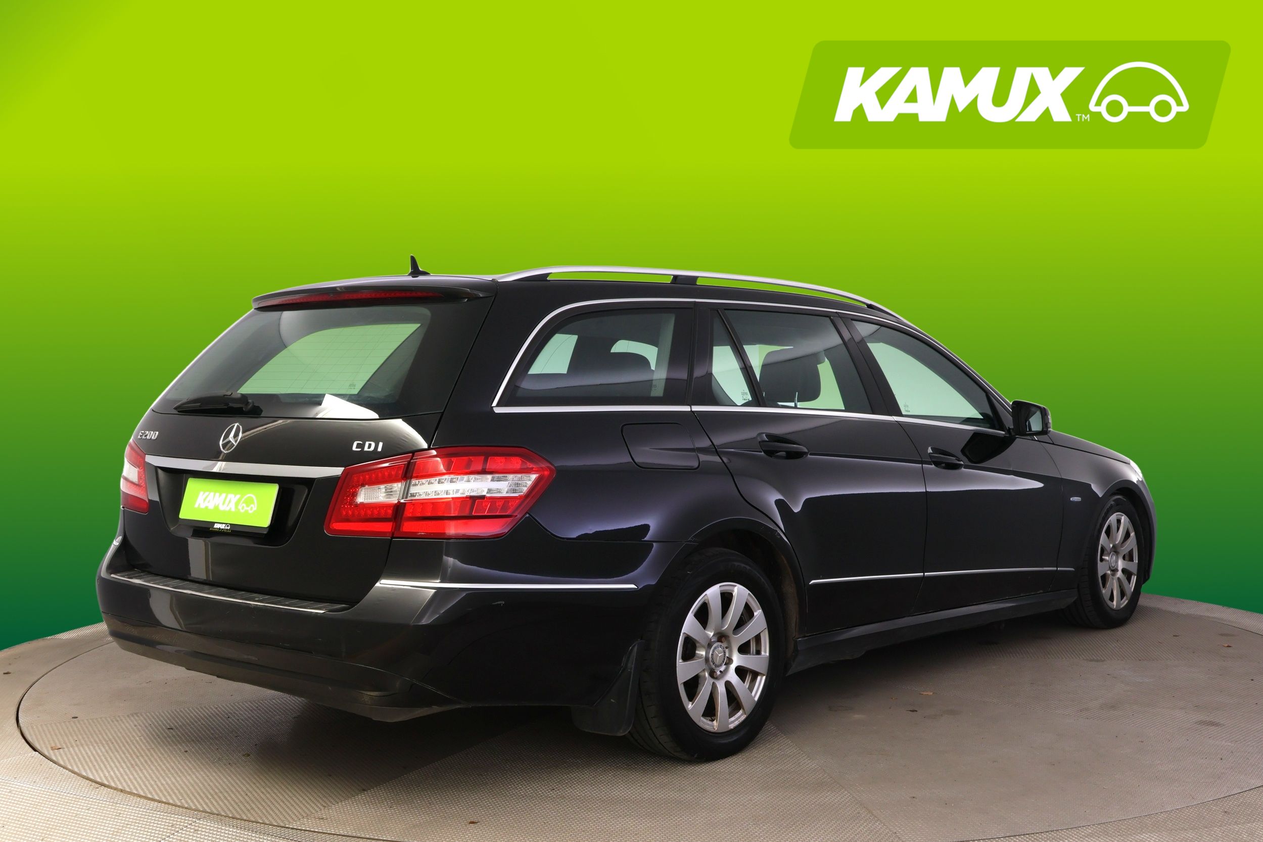 Mercedes-Benz E 200 CDI Avantgarde 2012, bild 3/28