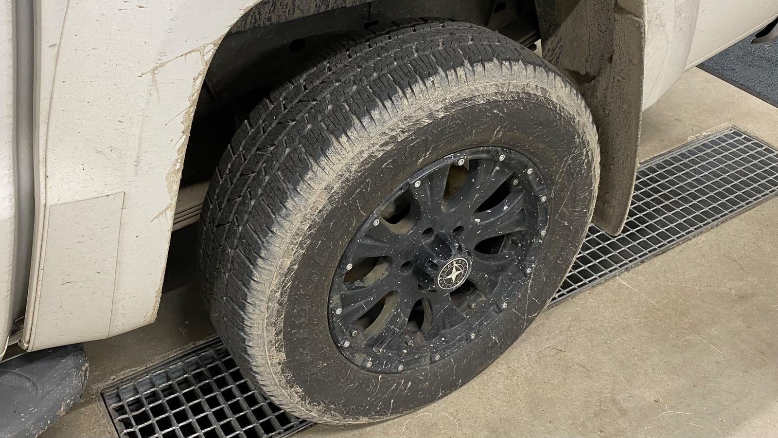 Volkswagen Amarok 2014, kuva 5/6
