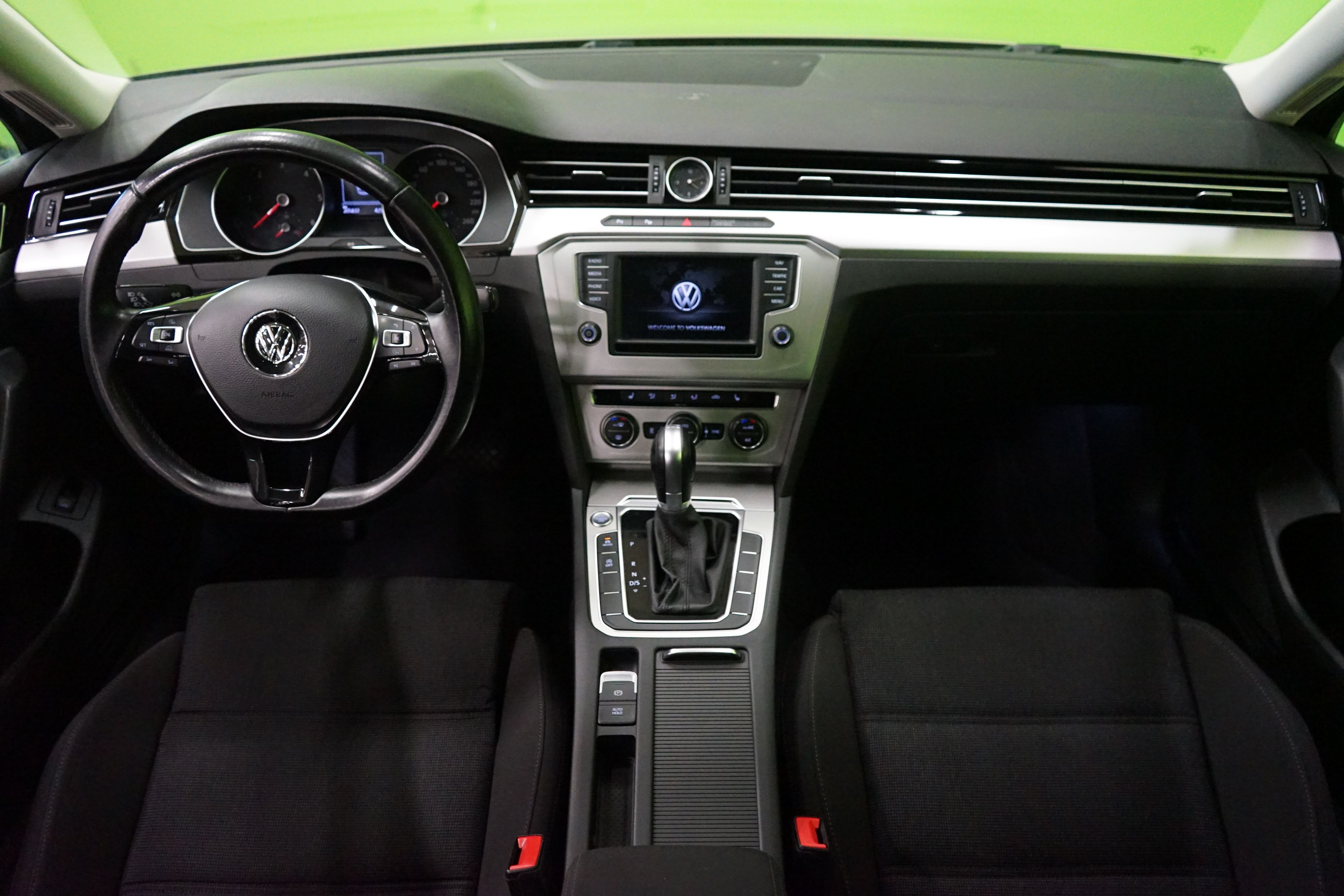 Volkswagen Passat 2017, kuva 6/21