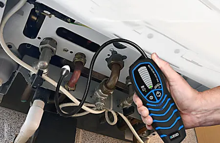 Leak Detectors - KANE combustible gas leak detectors detect leaks from as low as 20ppm H2 & 50ppm CH4 or R290 on ammonia, benzene, butane, methane, propane, toluene and many more combustible gases.

KANE refrigerant leak detectors test leaks from as low as 10g / year R134a on CFC, HFC, HCFC, R11, 22 &* 134a and many more refrigerant gases.