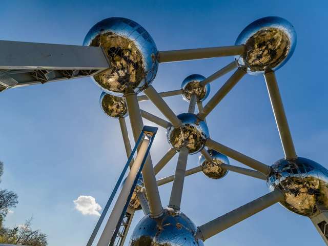 Visit brussels parque de osseghem atomium jean paul remy