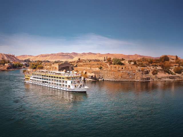 Amawaterways amadahlia exterior