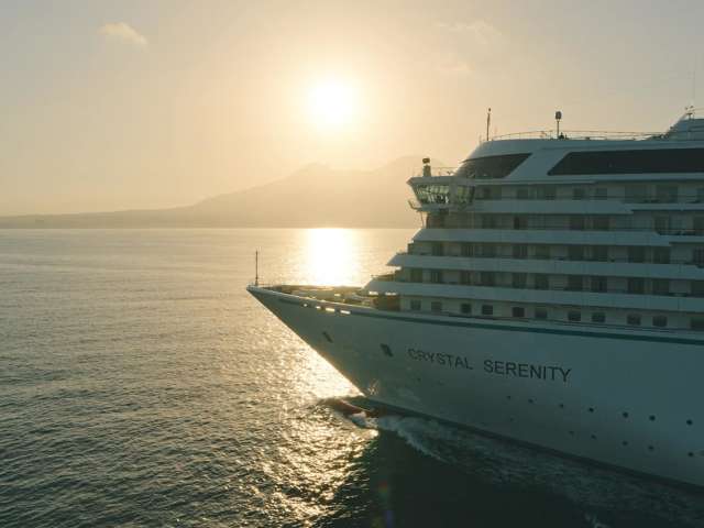 Crystal cruises serenity exterior