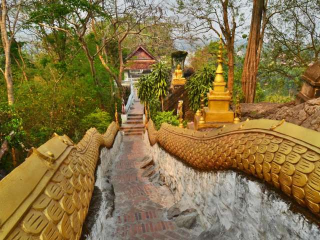 Ponto turístico Monte Phousi, Luang Prabang, Laos turismo