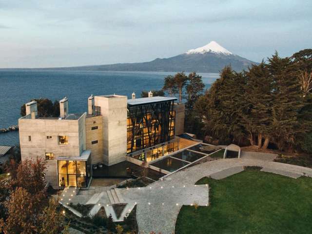 Hotel awa puerto varas