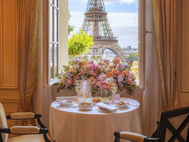 Shangri la paris table with a view