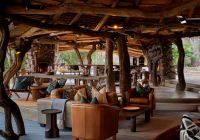 Toro river lodge living room