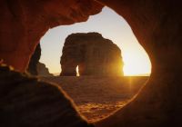 Arabia saudita elephant rock alula shutterstock