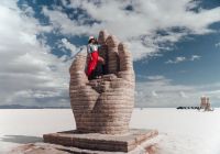 Bolivia salar de uyuni escultura